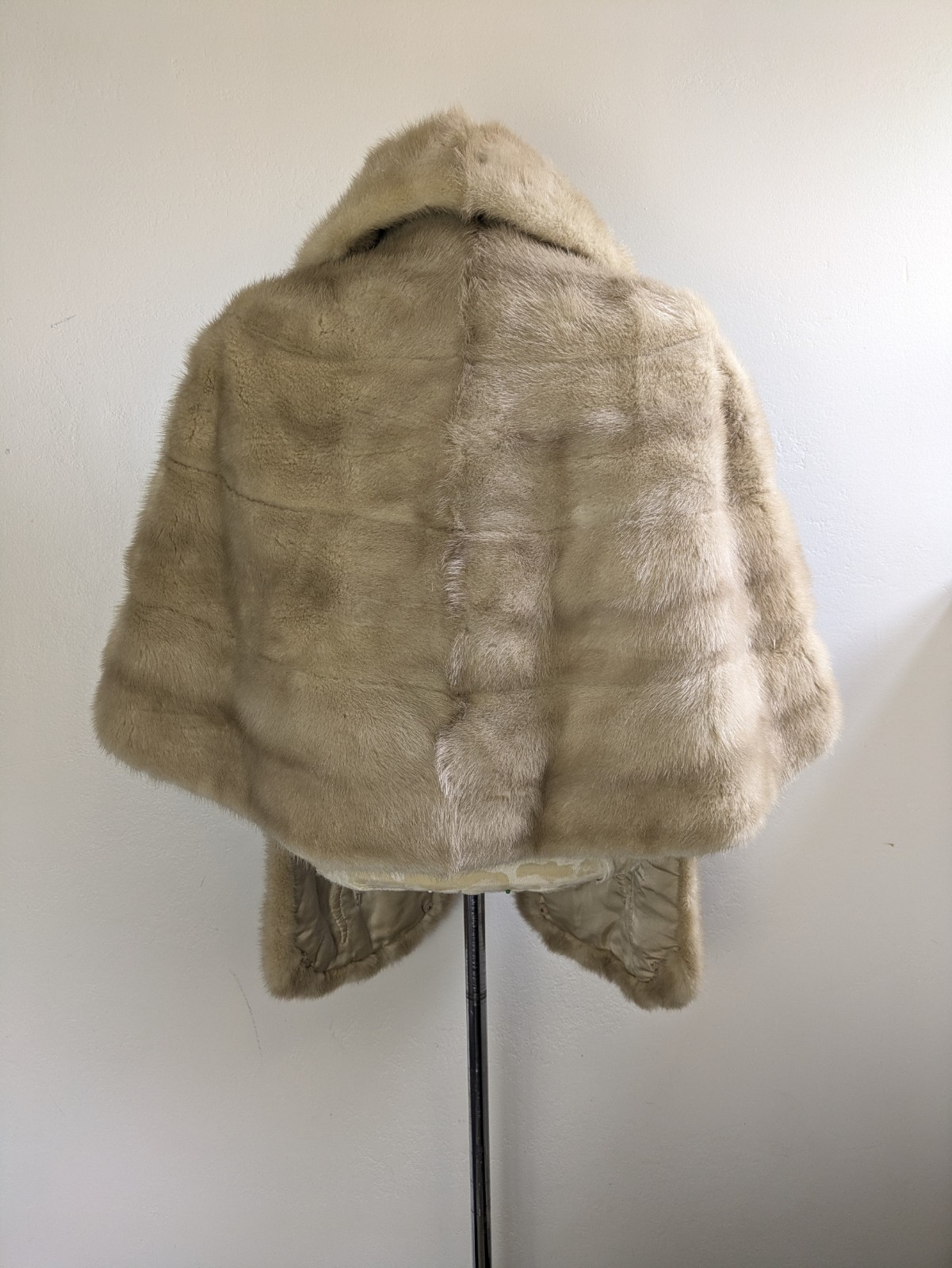 Vintage Mink Fur Stole Shawl Wrap Pale Beige Blonde Real Fur Tourmaline