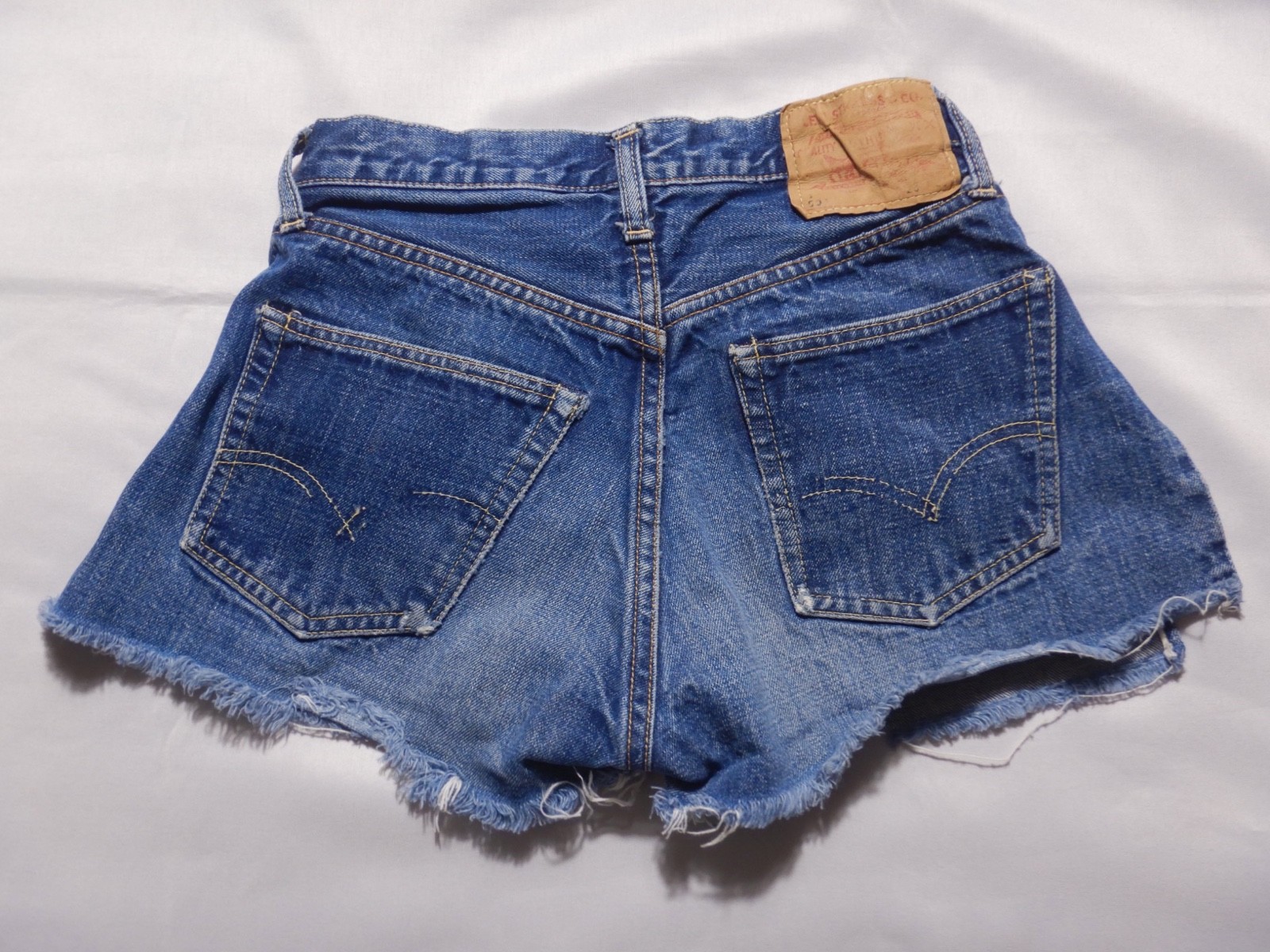Vintage Levi’s 501 S-Type Big E Redline Selvedge Cutoff Jeans Shorts Tag Size 28