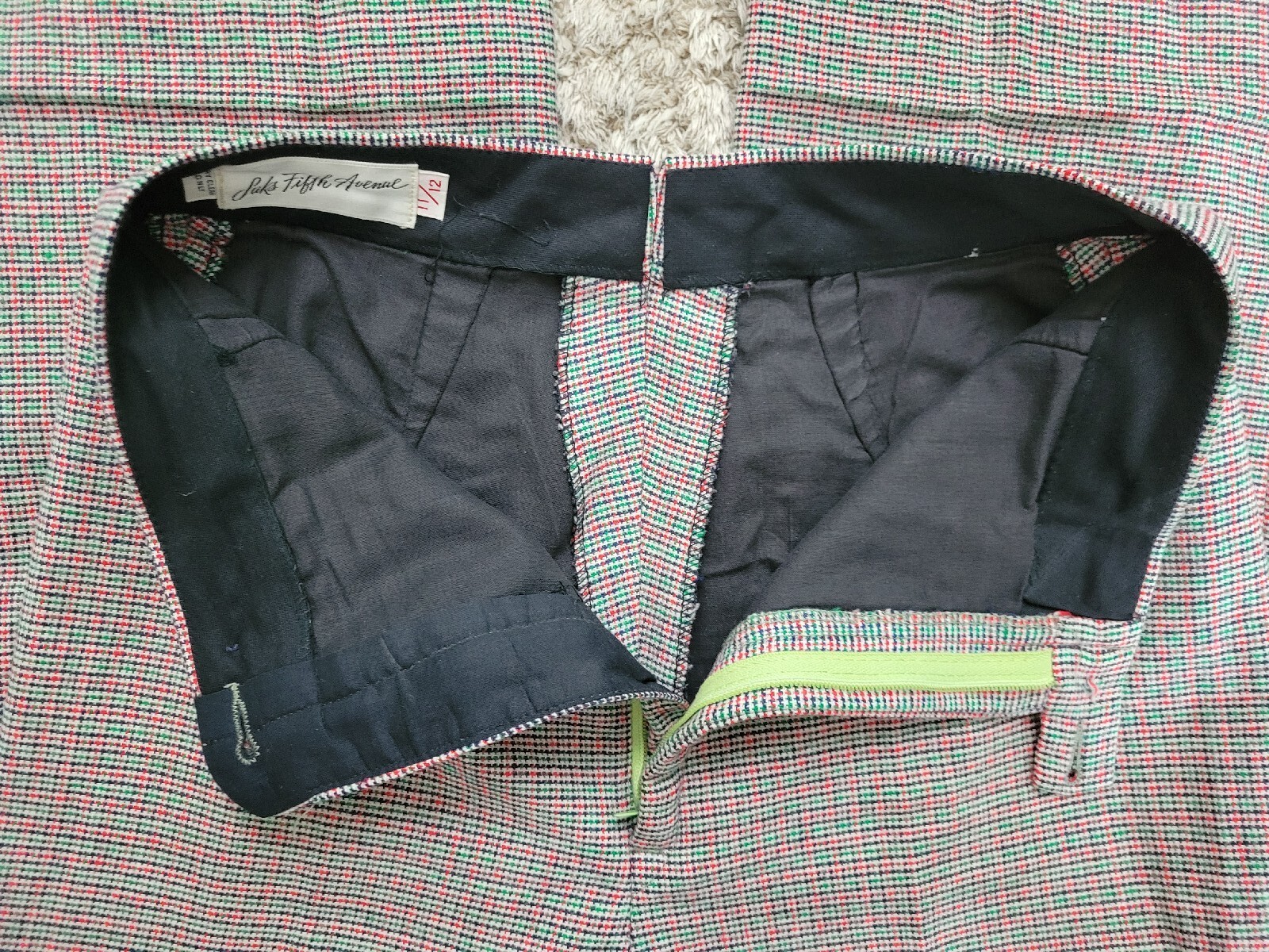 Vtg Saks Fifth Avenue Wool Trousers in Navy/Red/Green/Tan Houndstooth Size 11/12