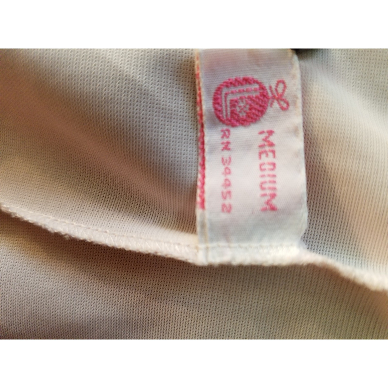 Vintage 70s Lorraine Pink Nylon Lace Yoke Nightgown Babydoll Chemise M