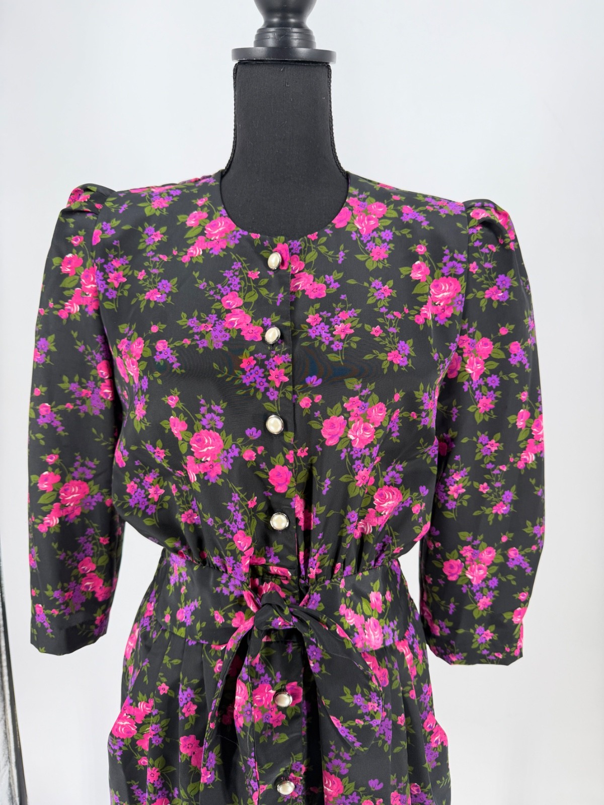 Vtg Petite Jazz Dress Size Med Faux Pearl Buttons Floral Secretary 80’s Glam