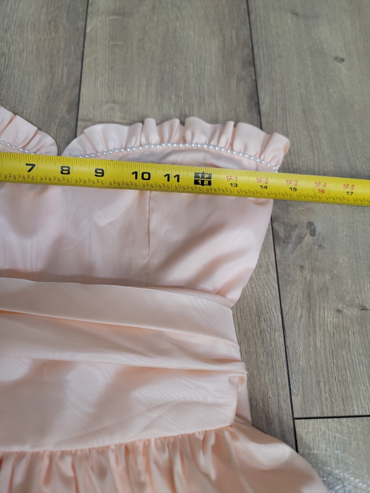 Vintage 80s Peach Taffeta Strapless Dress Ruffle Prom Formal Party Cocktail Gown