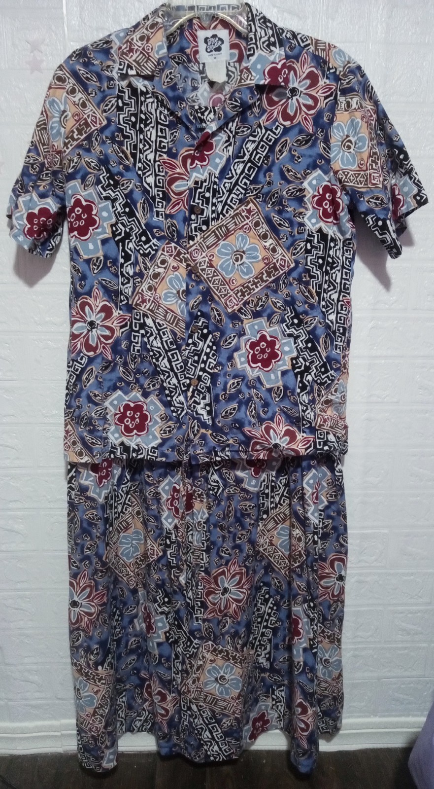 Vintage Hilo Hattie 2 Piece Dress Hawaiian Full Length All Over Print Pre-owned