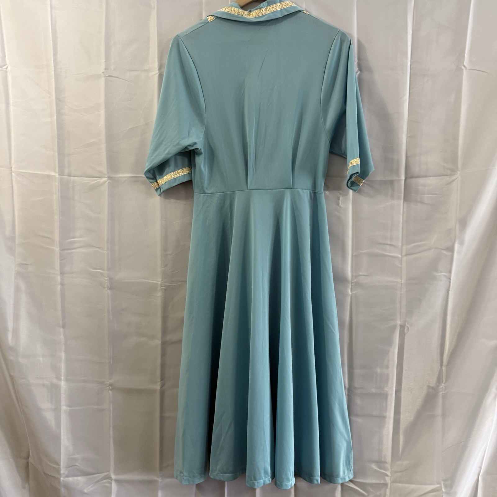 Vintage 70s Blue Housewife Midi Dress Deep Plunge Neckline Wrap Gold Trim S/M**
