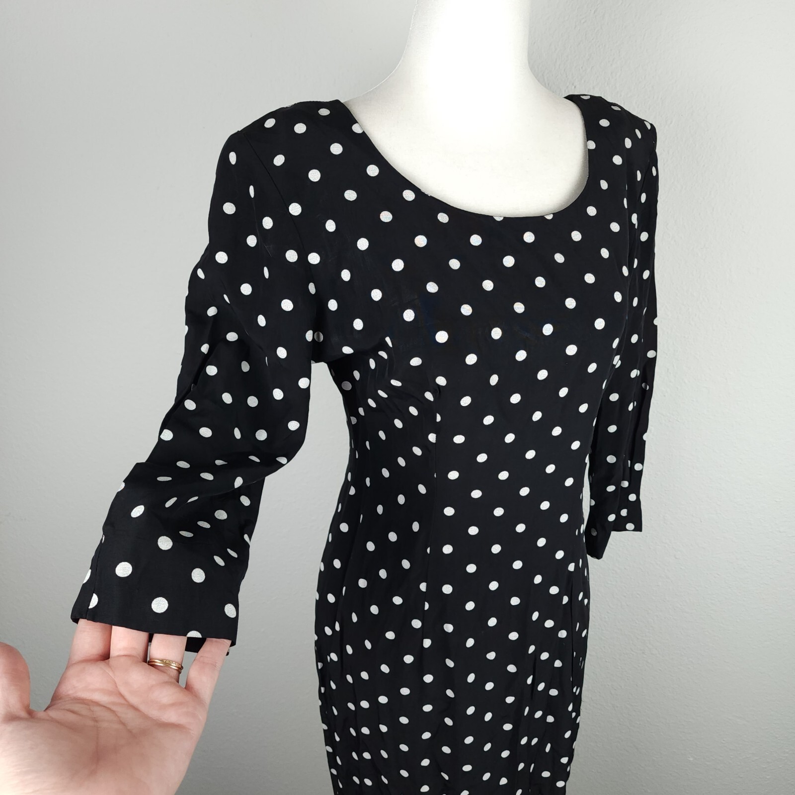 Vintage 80s 1940s DiamondsRun Black White Midi Pencil Dress Long Sleeve PolkaDot