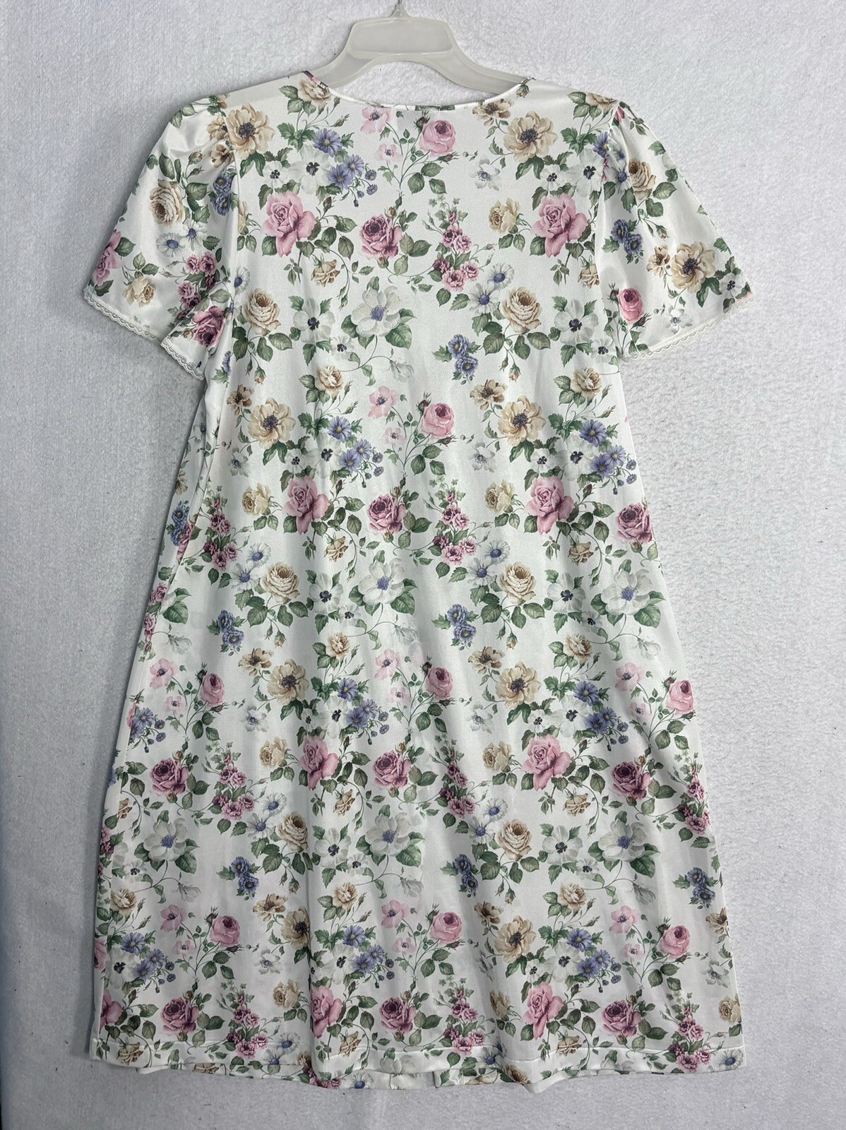VTG Cottagecore Floral Maxi Nightgown Sz M Satin Lace Details S/S Pocket Button
