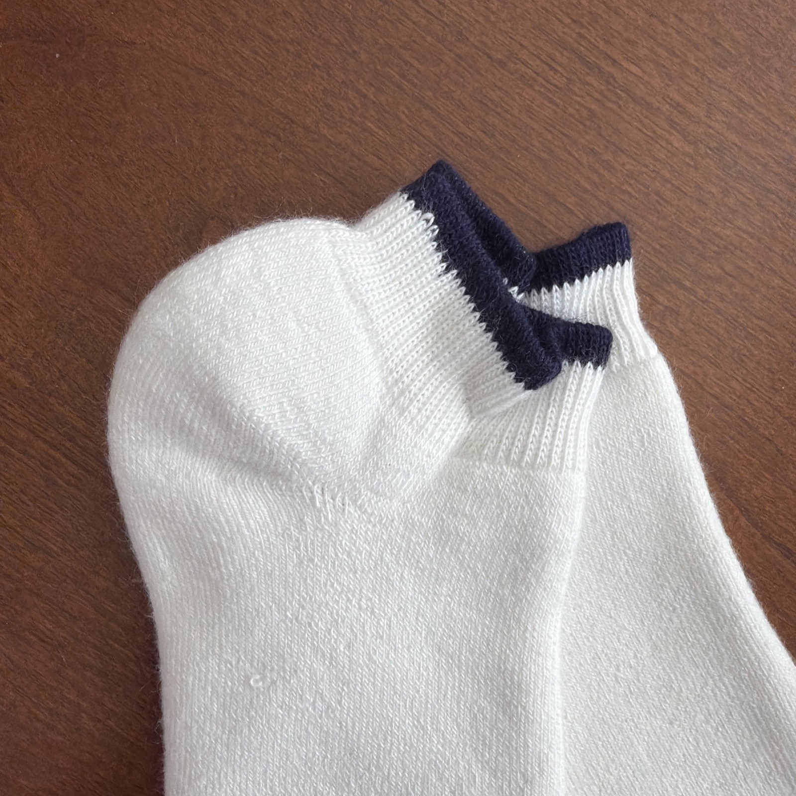 New! 9-11 Low Cut Socks Ankle Acrylic Multiple Colors White Navy Blue.