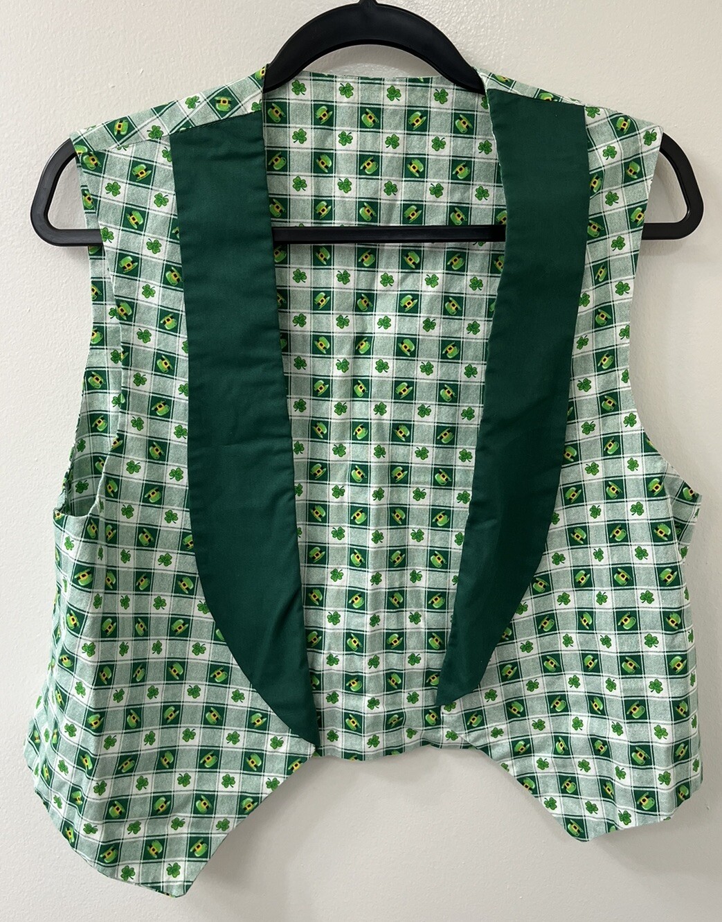 Handmade St. Patricks Day Shamrock Vest Clover Green White Plaid Leprechaun Hat