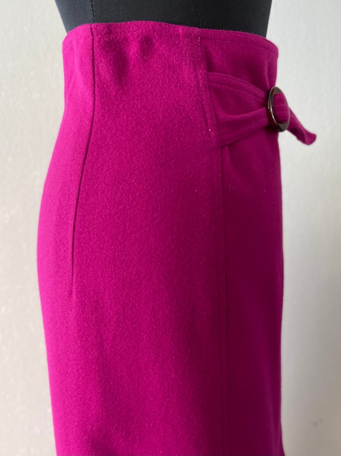 Womens Chic Vintage 90s Pink Wool Skirt | Size S | Unique Statement Piece