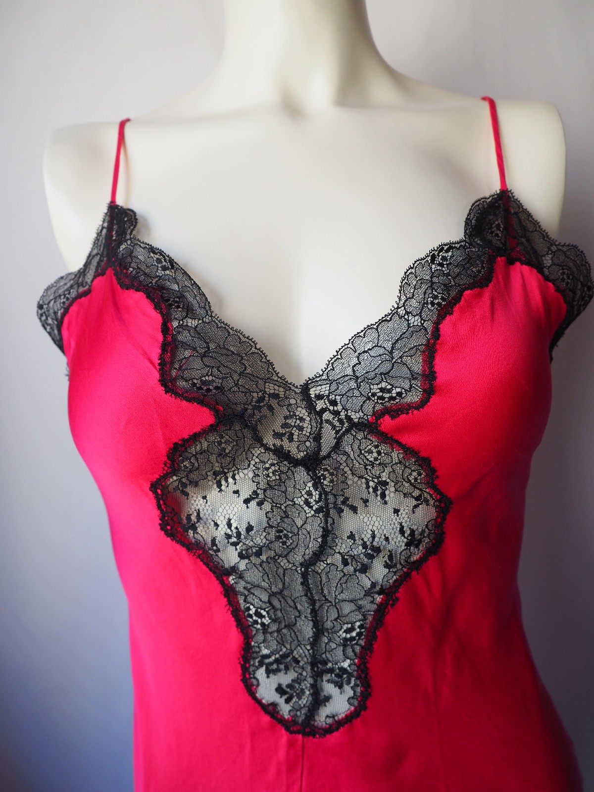 Vintage Ria 100% Silk Lingerie Slip Dress Mermaid Gown Hot Pink Black Lace P