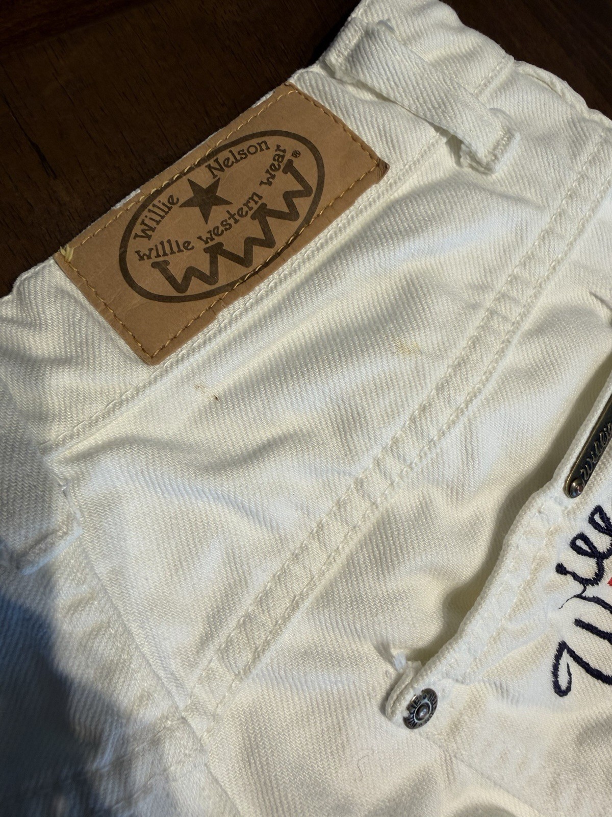 Vintage 80s Willie Nelson Jeans Adult 25×31.5 Rare Embroidered Texas Sneaker