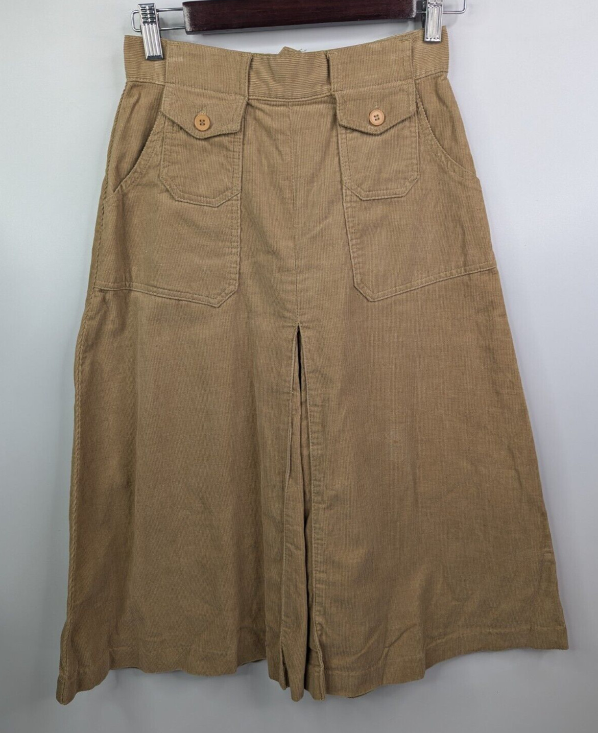 Vintage 70’s Foxmoor Women’s Khaki Beige Corduroy Skirt Size 7 Pockets