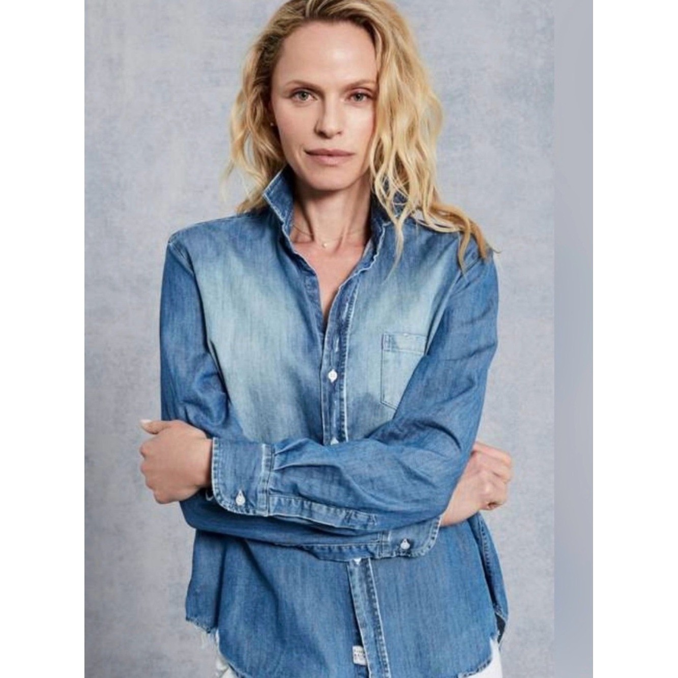 Frank & Eileen – Eileen Button Down In Distressed Vintage Wash Denim Size XL