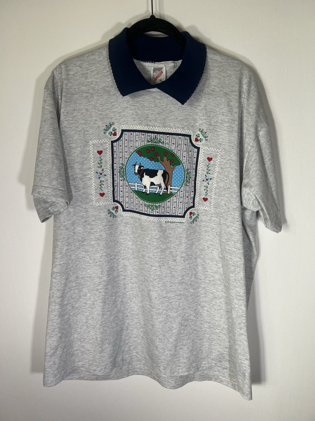 Vintage 90s 1993 gray blue collar cottagecore COWS graphic tshirt XL by Jerzees
