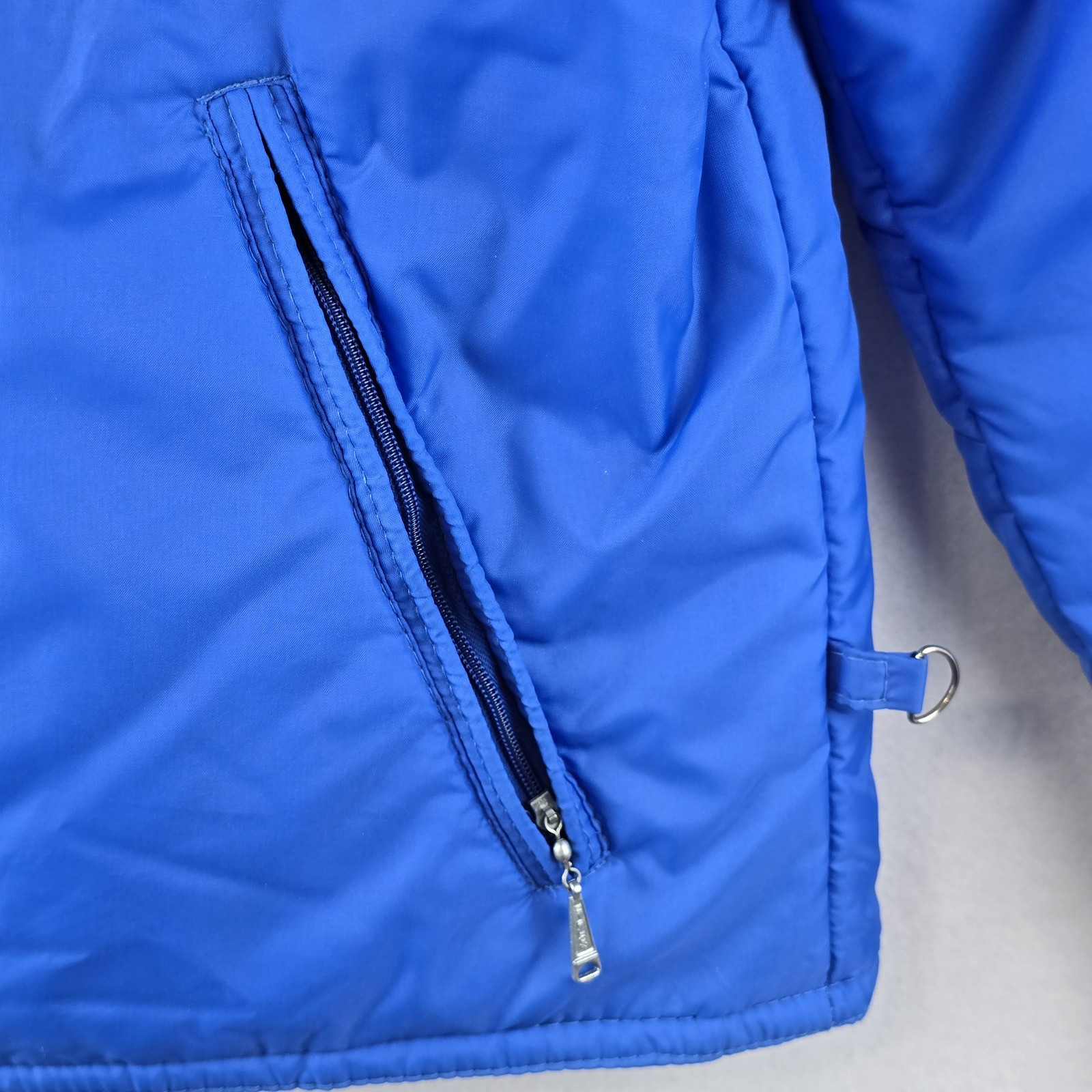 Vintage 80s Snuggler Ski Wear Jacket XL Blue Yellow Red Stripe Retro Colorful