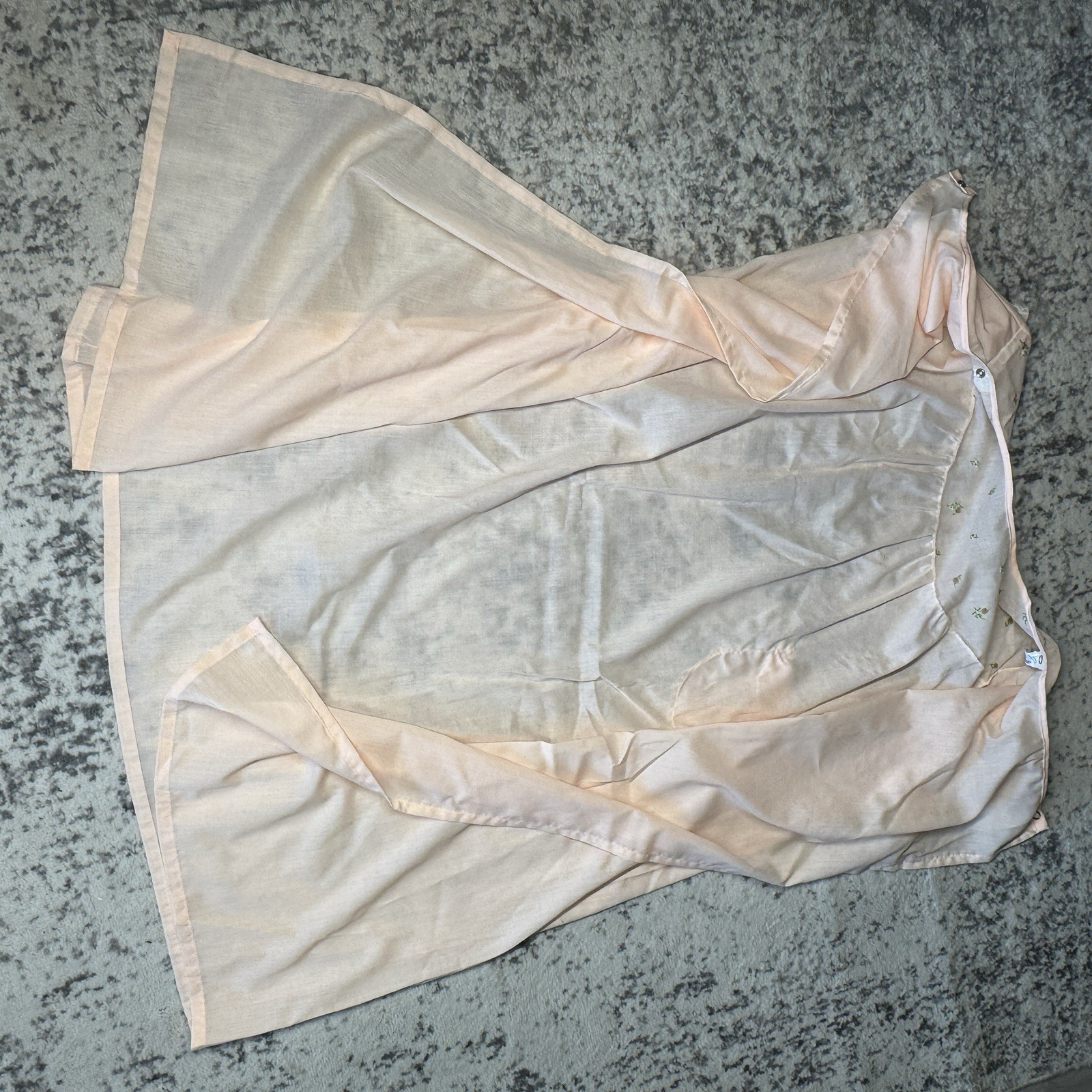 Vintage PinkNightgown Beall’s Embroidered Rosebuds Lace Trim Made USA Sz Large