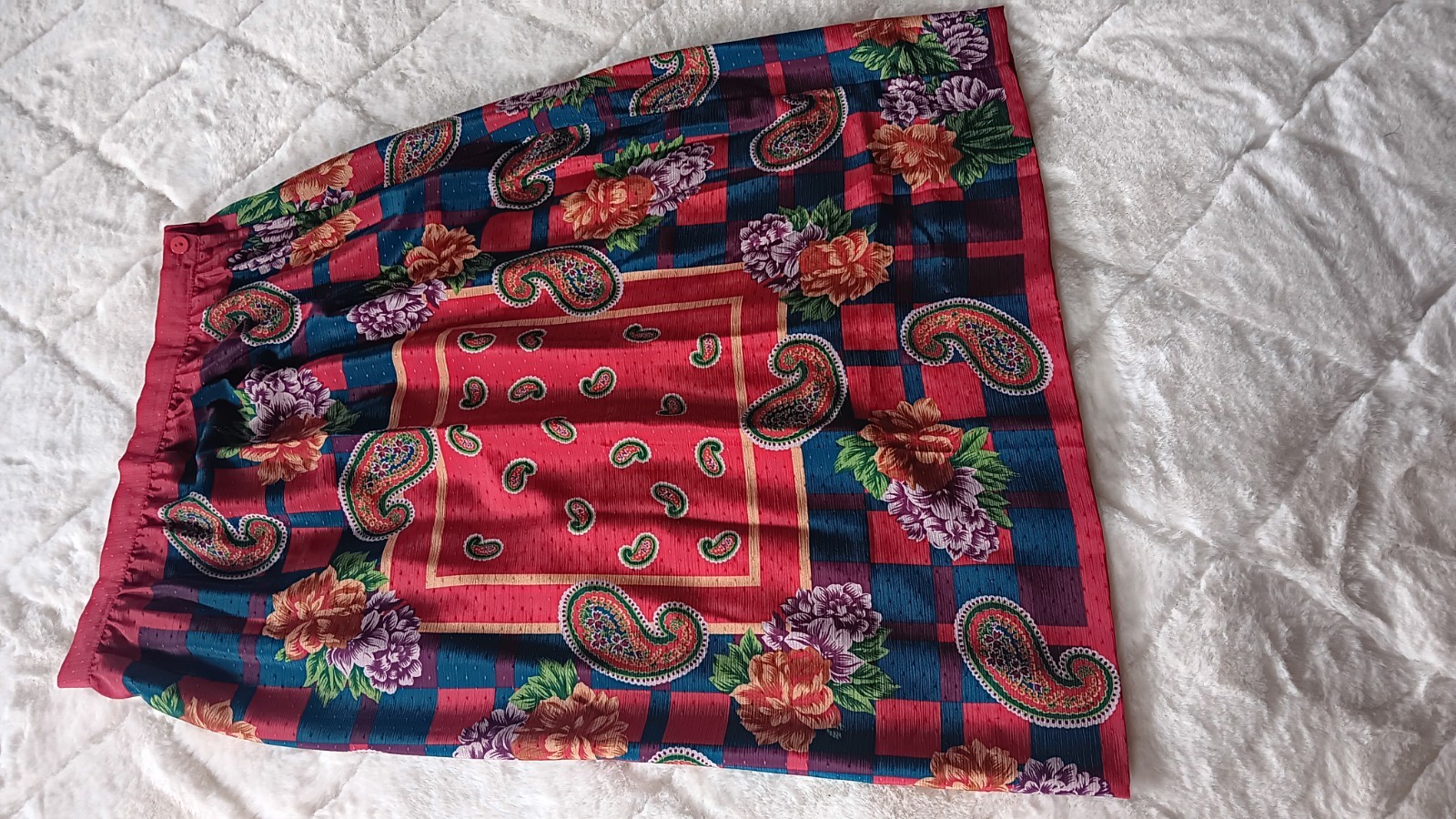 Leslie Fay VTG 2 Piece Set floral Paisley Skirt Knit Blouse Cowl Neck Size 16
