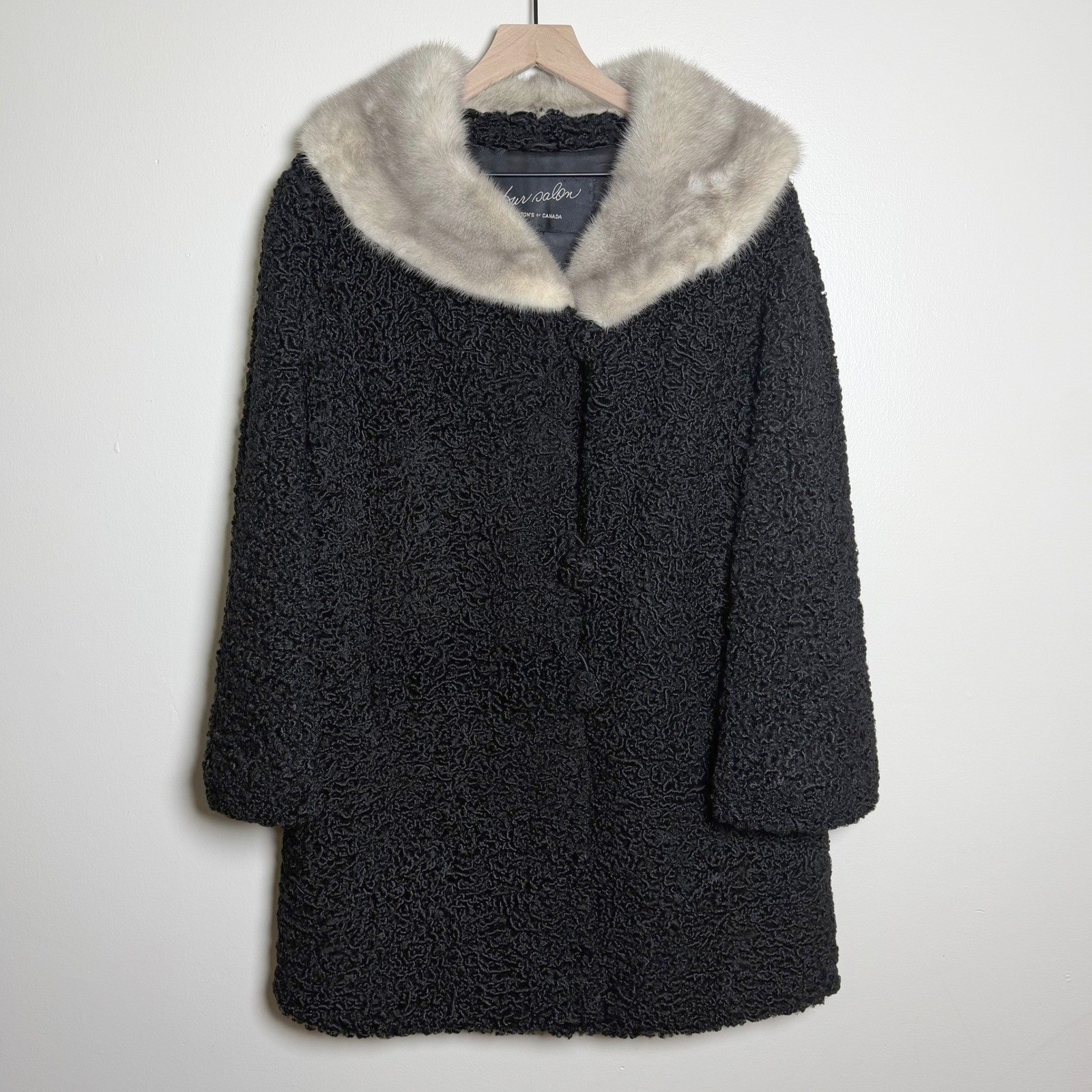 Eatons of Canada Vintage Persian Lamb Fur Coat Mink Collar Black 1017 Size 16