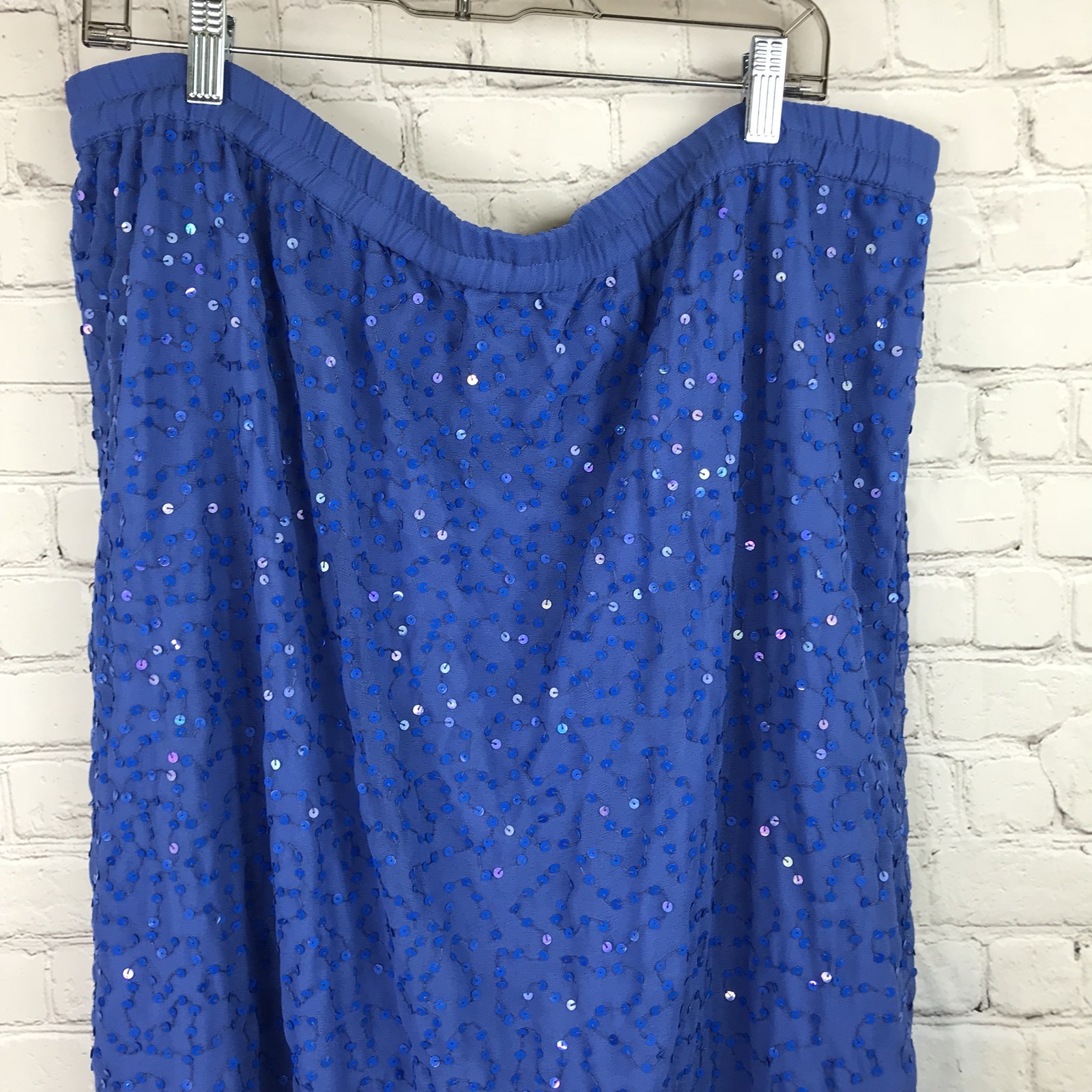 Amoureuse Womens Periwinkle Blue 2 piece Skirt Suit Beaded Sequins Top Party NWT