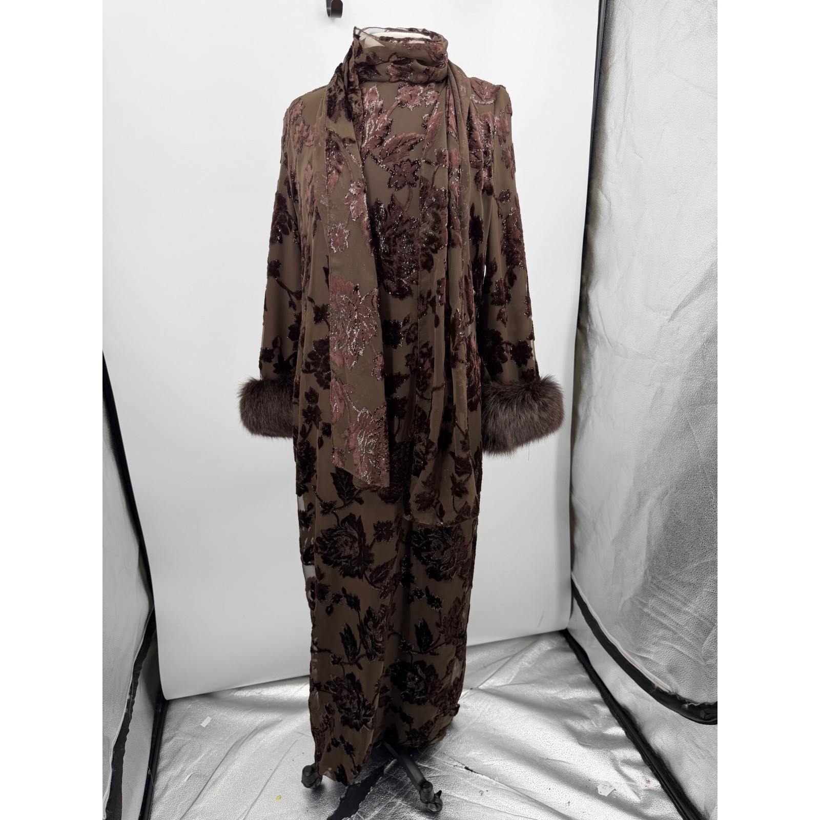 Neiman Marcus Vintage Burnout Velvet Gown sz 16 Brown Fur Cuff Metallic Scarf