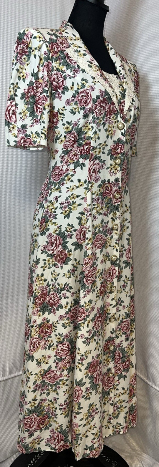 Betsy Lauren White Dress Size 7/8 Floral Back Tie Collared Button Front Maxi u96
