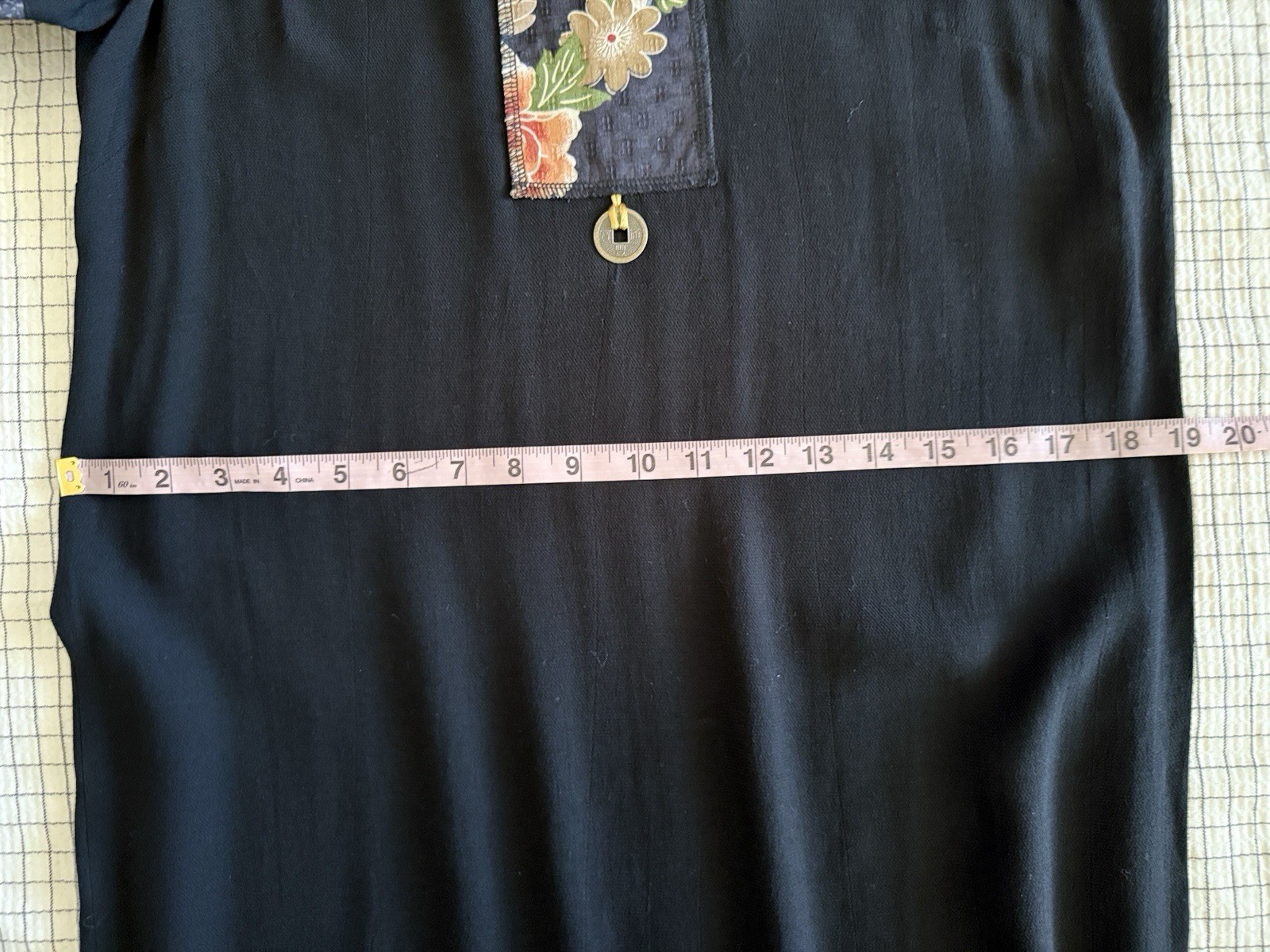 vintage 90s naturally petite honolulu size S black short sleeve midi dress