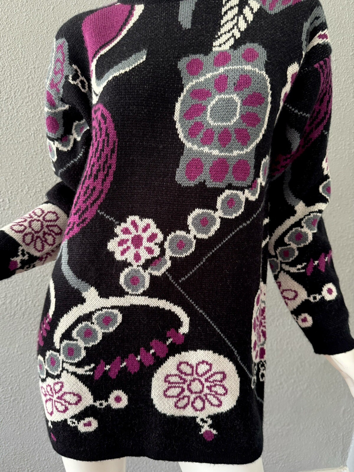 Vintage 80s Black Wool Funky CERVELLE Crew Tunic Sweater Top S