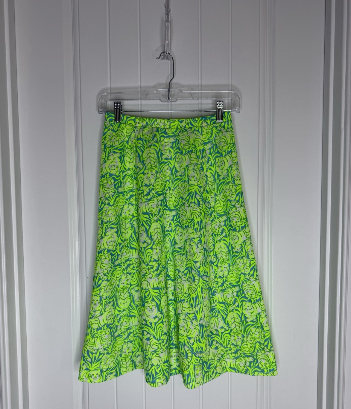 Vintage ” The Lilly” Lime Green And Ivory Tigers Skirt EUC