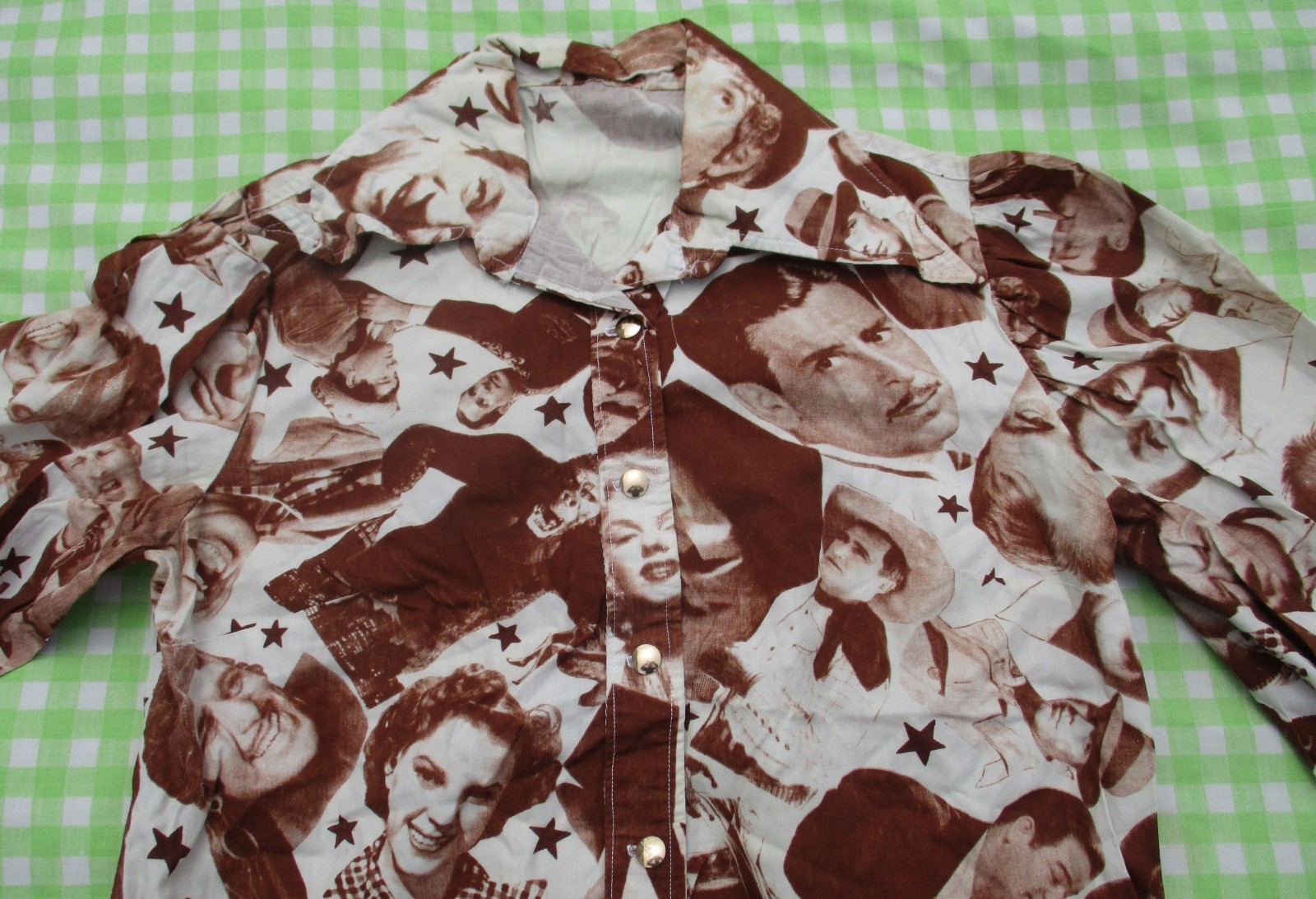 Vintage 70s Novelty Hollywood Movie Star All Over Photo Print Homemade Shirt S/M