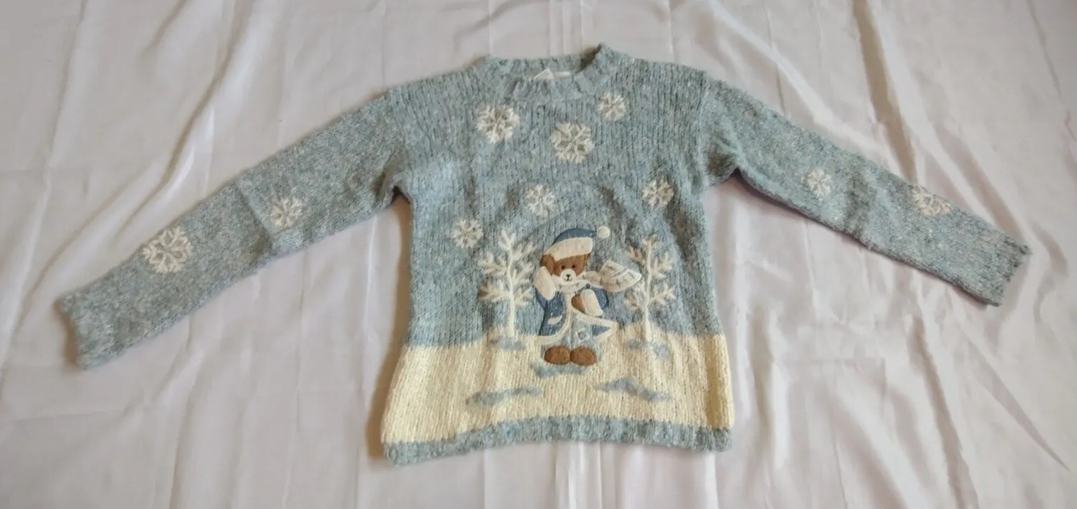 Vintage 80s Teddy Bear Chunky Knit Winter Snowflake Sweater. Mandal Bay Size 7/8