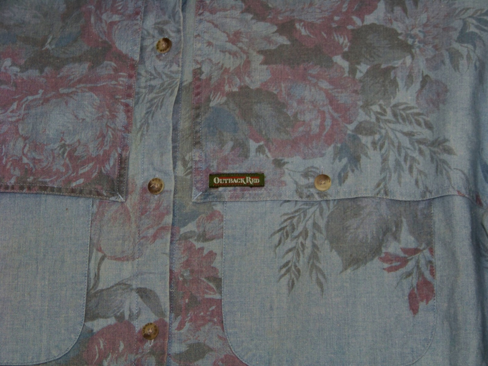 Women’s Vintage Outback Red LS Button Front Shirt – S