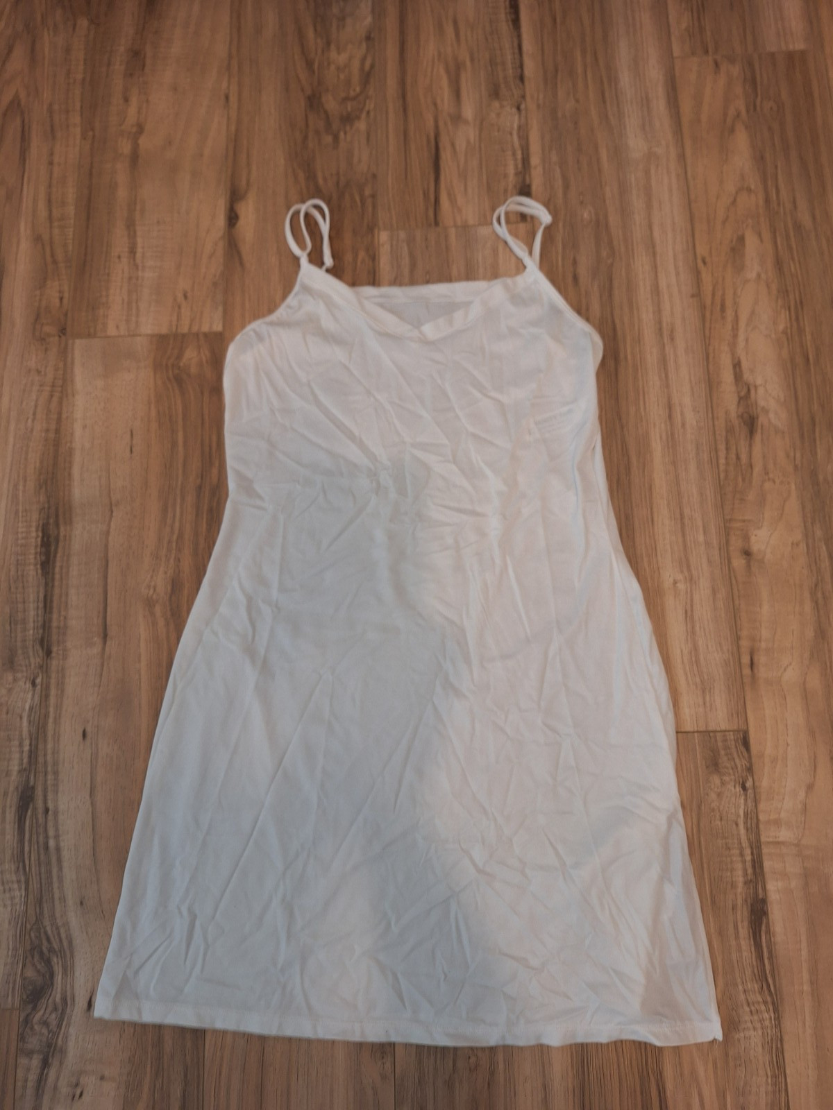 Vintage Womens Vanity Fair Full Slip White Butter Soft Nylon Midi S 32″ Knee