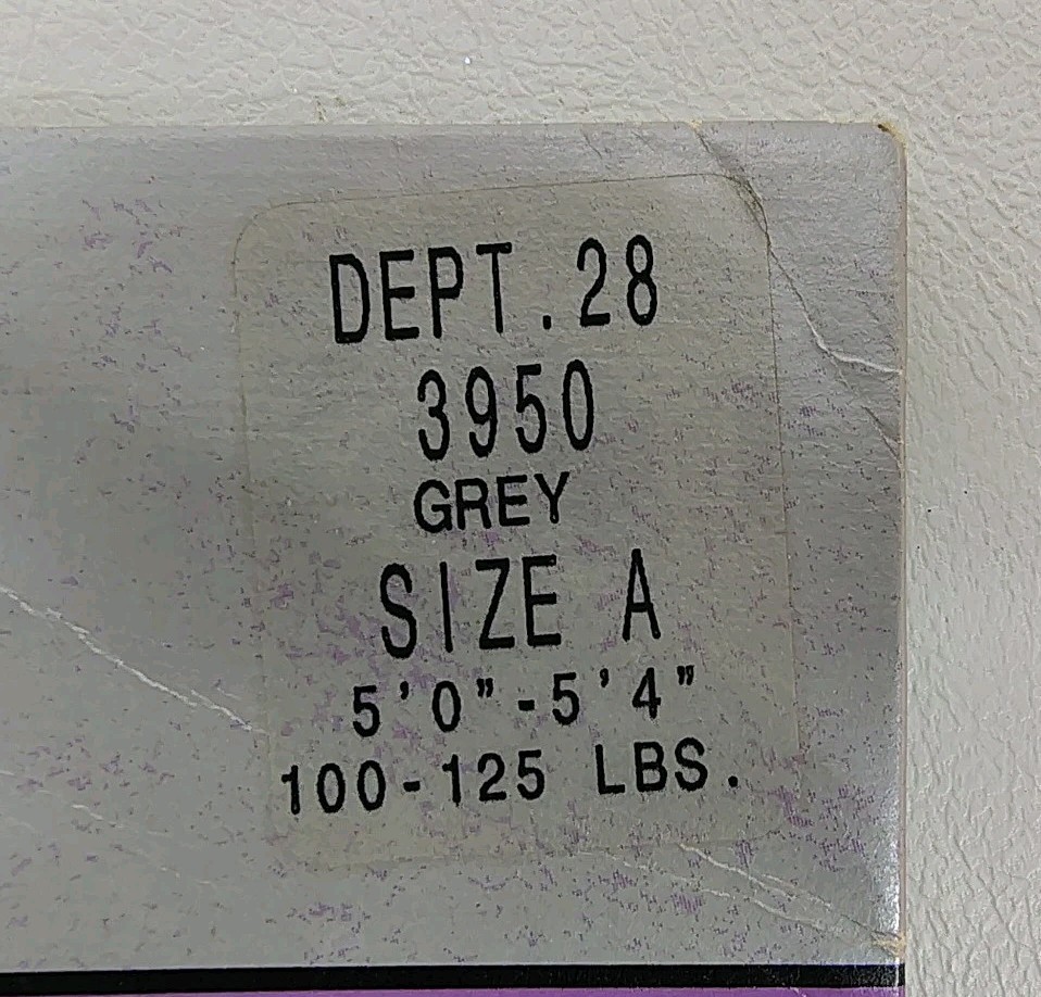 New Lot of 2 Silky Fit Size A Regular Pantyhose Bill Blass Grey 3950 Sandlefoot