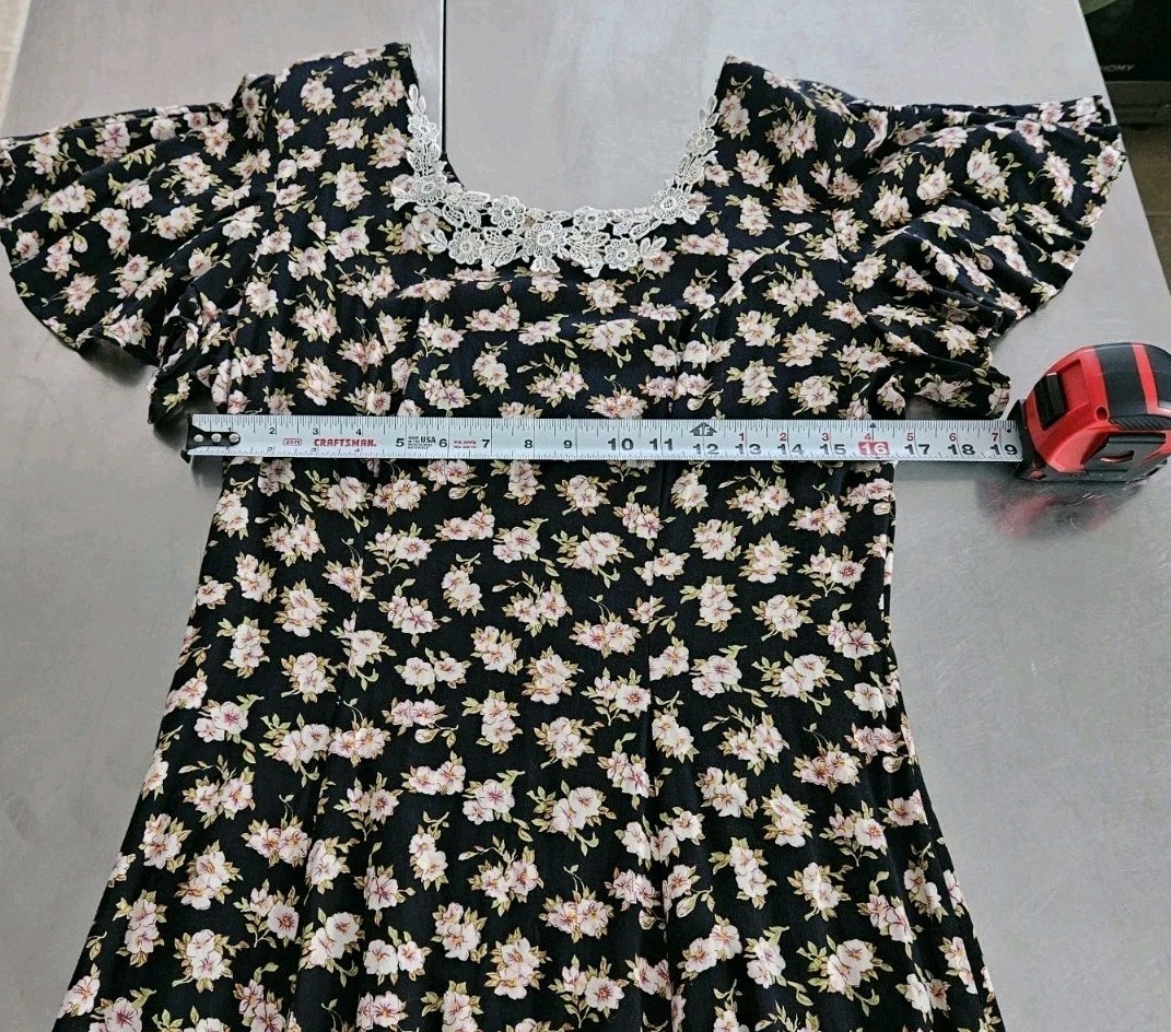 Vintage 80s/ 90s Marnie West Floral Midi Dress Lace Scoop Neck Shoulder Pads 13