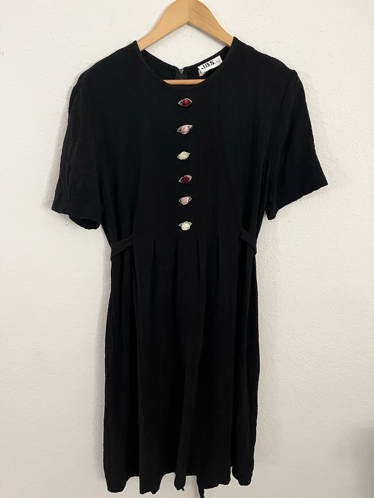 Vintage J.B.S. LTD Dress With Rose Detail Size 16 Feminine 90s Goth