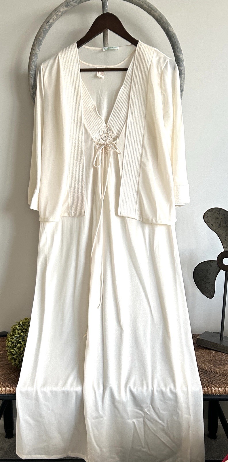 Vintage Spotlight Ivory Nylon & Lace Nightgown Robe Lingerie Set Size Small