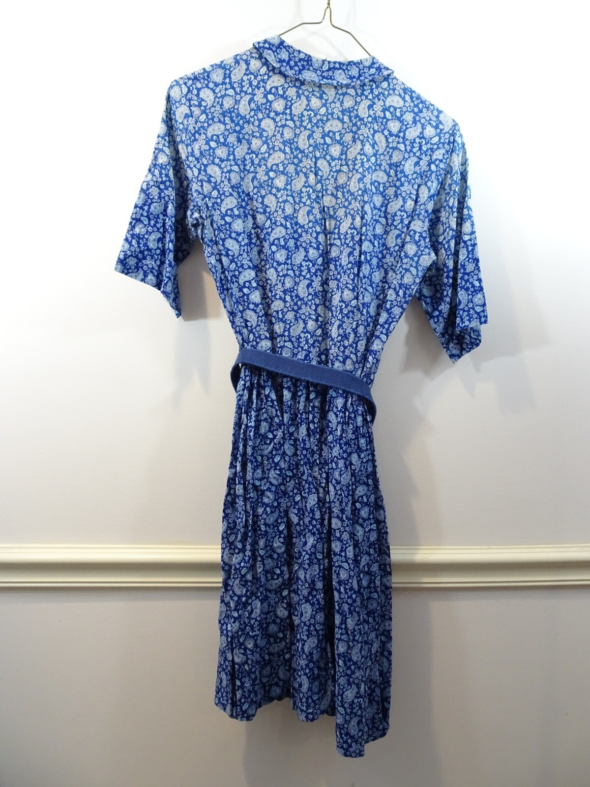 1950’s Country Miss Blue Shirt Dress Size 12 Paisley Print Belted Housewife