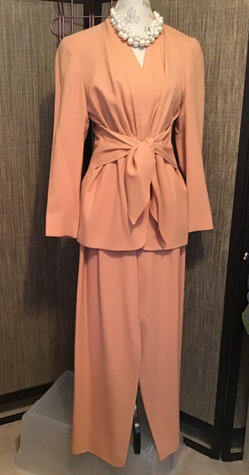 Vintage Bicci Lightweight Peach Wool Crepe Pant Suit Size 8 USA
