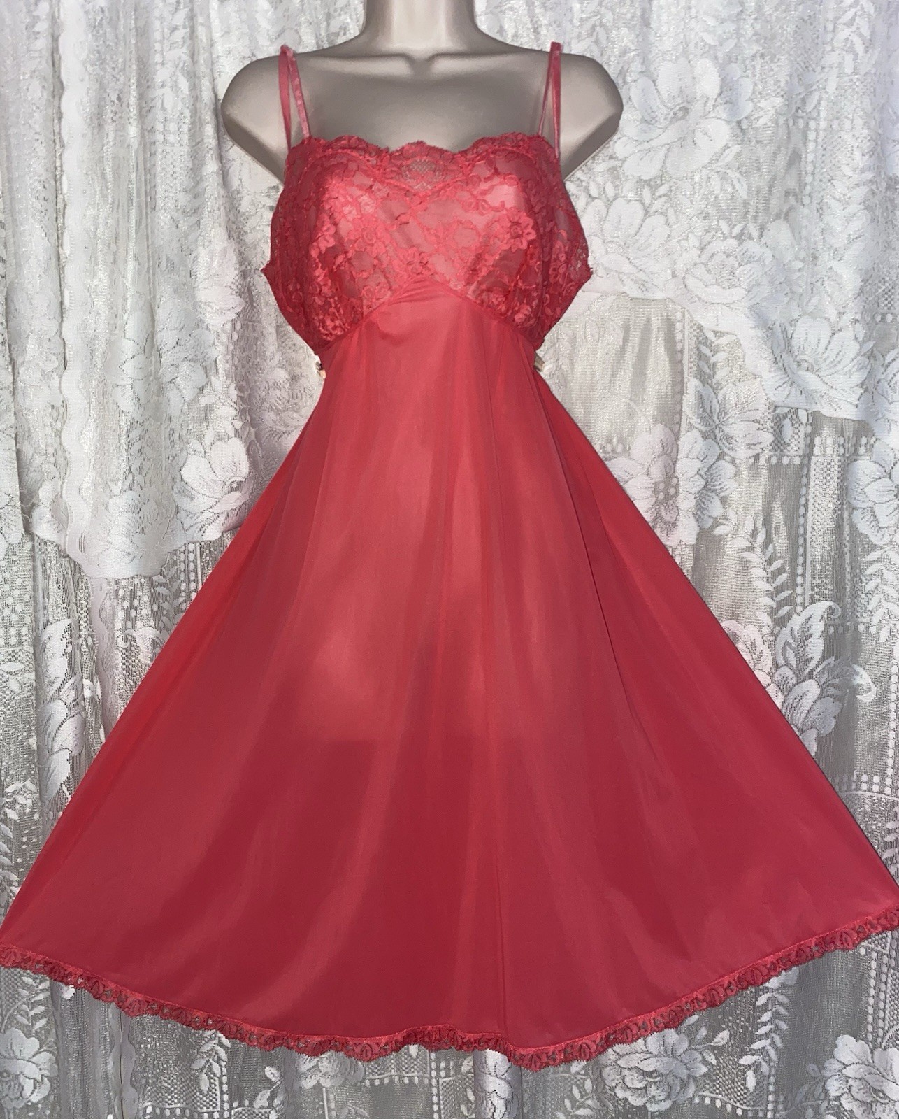 VTG Gossard Artemis 36 M Deep Rich CORAL Peignoir Robe Nightgown Gown w Lace Set