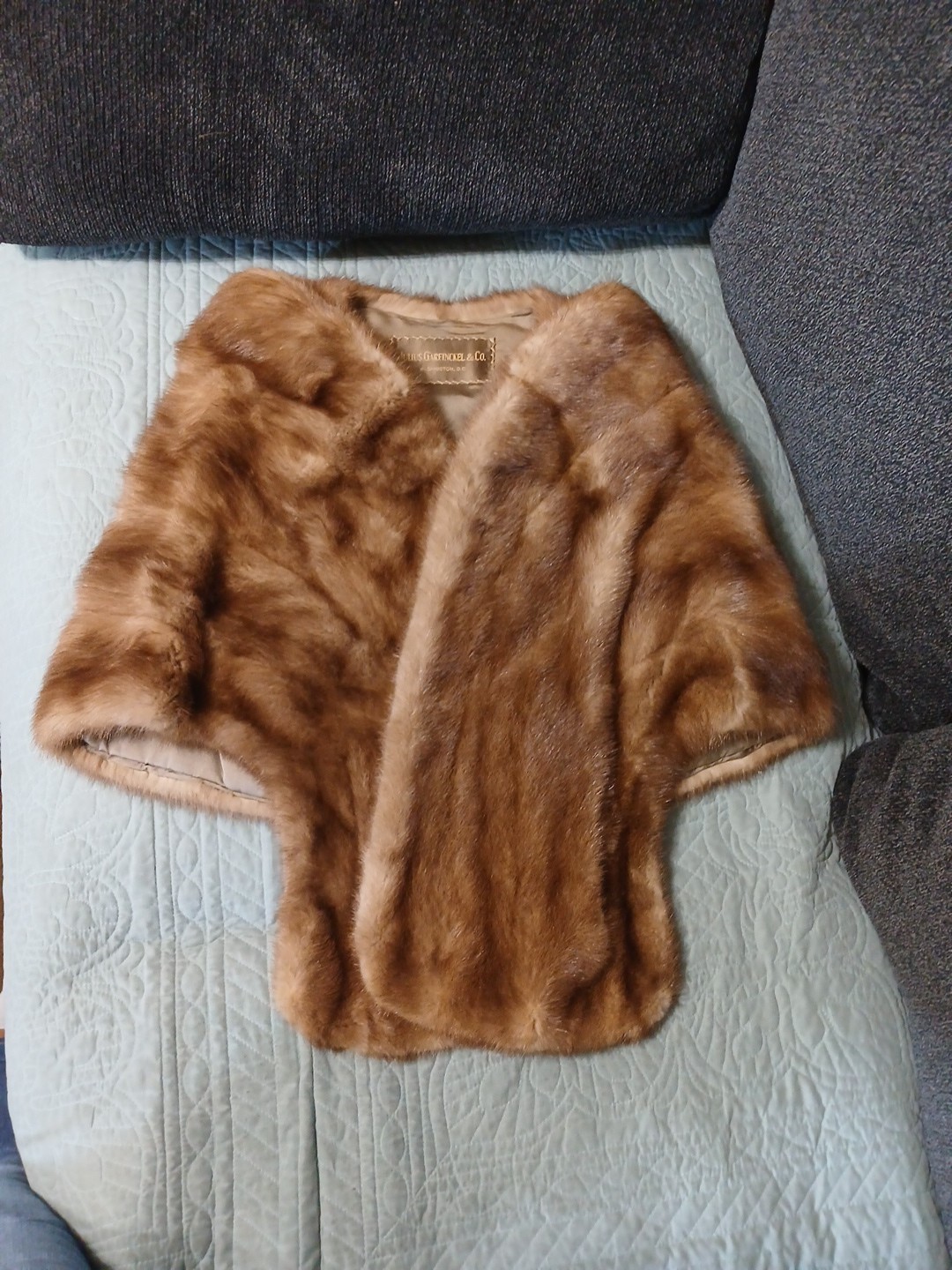 Vintage Julius Garfinickle & Co. Brown Colored Mink Stole Fur Wrap