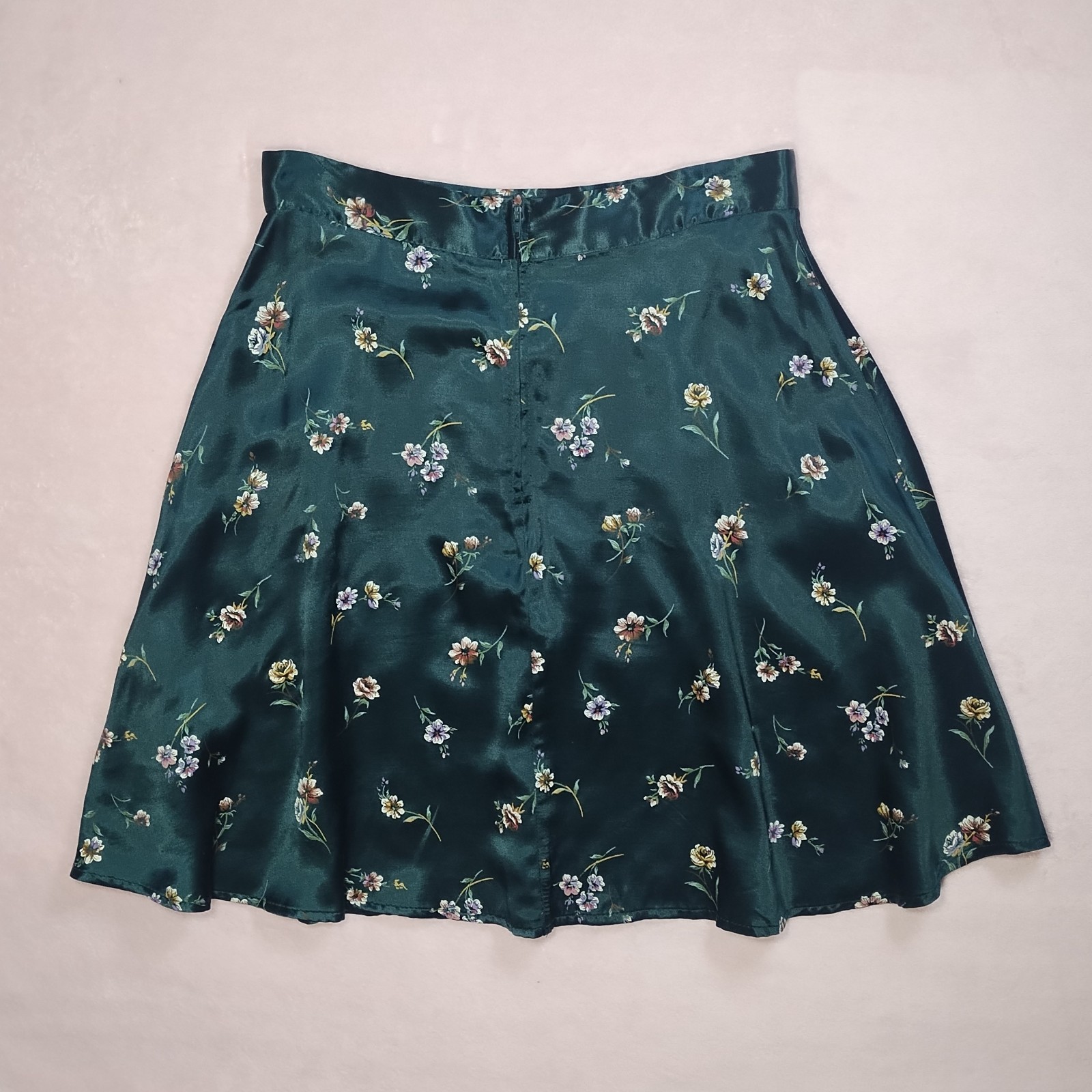 vintage 80s 90s green satin floral mini skater skirt whimsigoth *fits like 2*