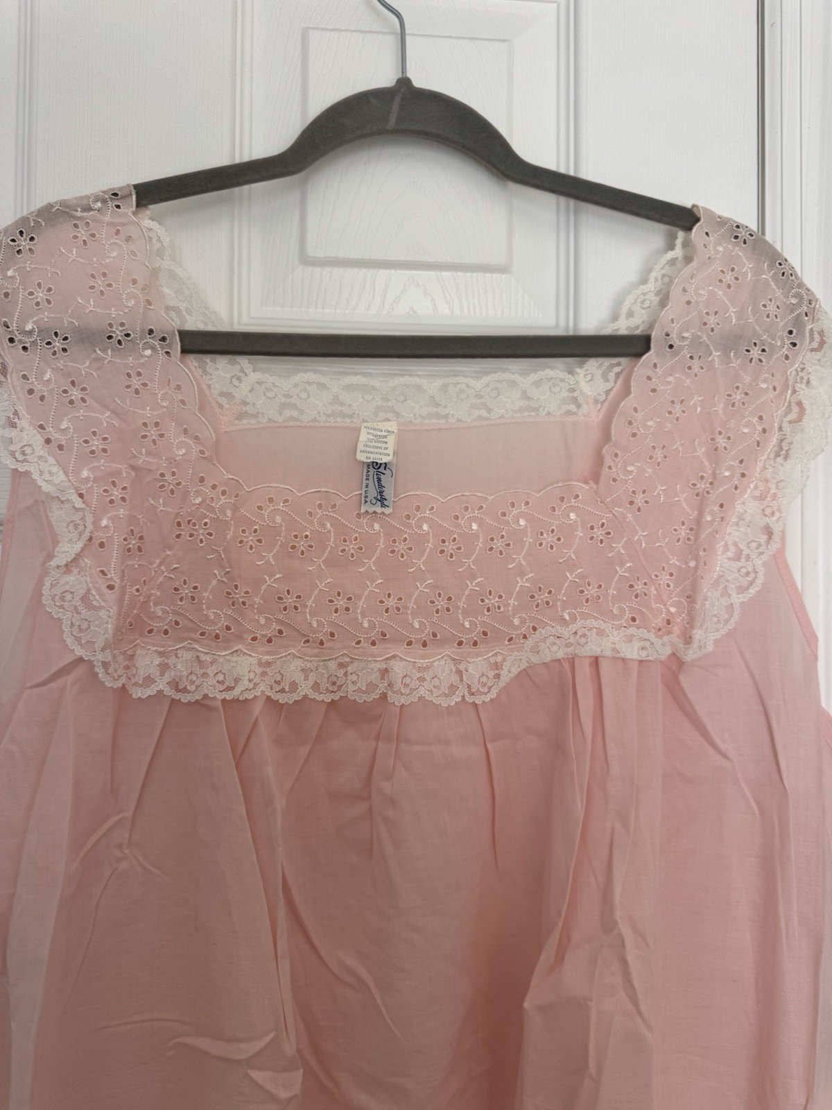 Vintage 1950 Slender Style baby pink Nightgown Rayon Nylon XL 48-50