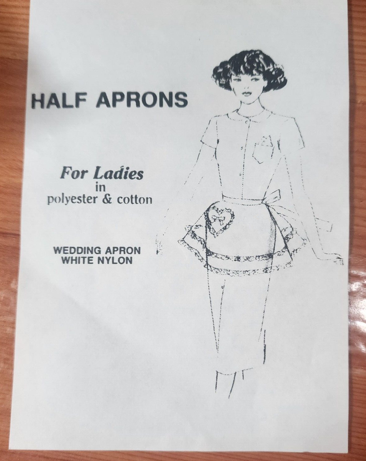 1950’s Half Wedding Apron White Nylon Artistic Creation NIP/NOS Heart Lace V Day