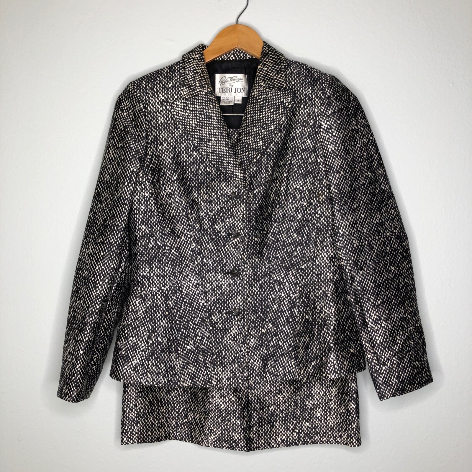 Rickie Freeman for Teri Jon Womens Size 8 Skirt Suit Silk & Wool Blend