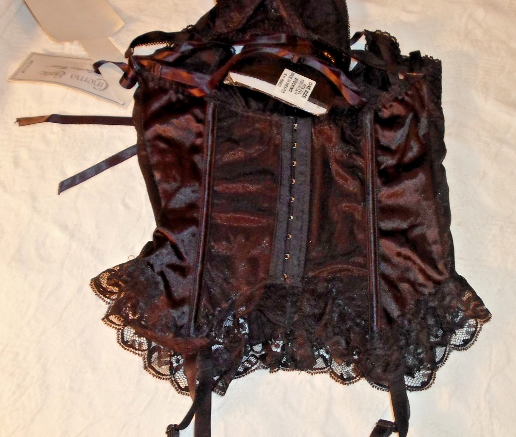 Vintage Seductive Wear By Cinema Etoile Satin & Lace Lingerie Size Med.-NWT