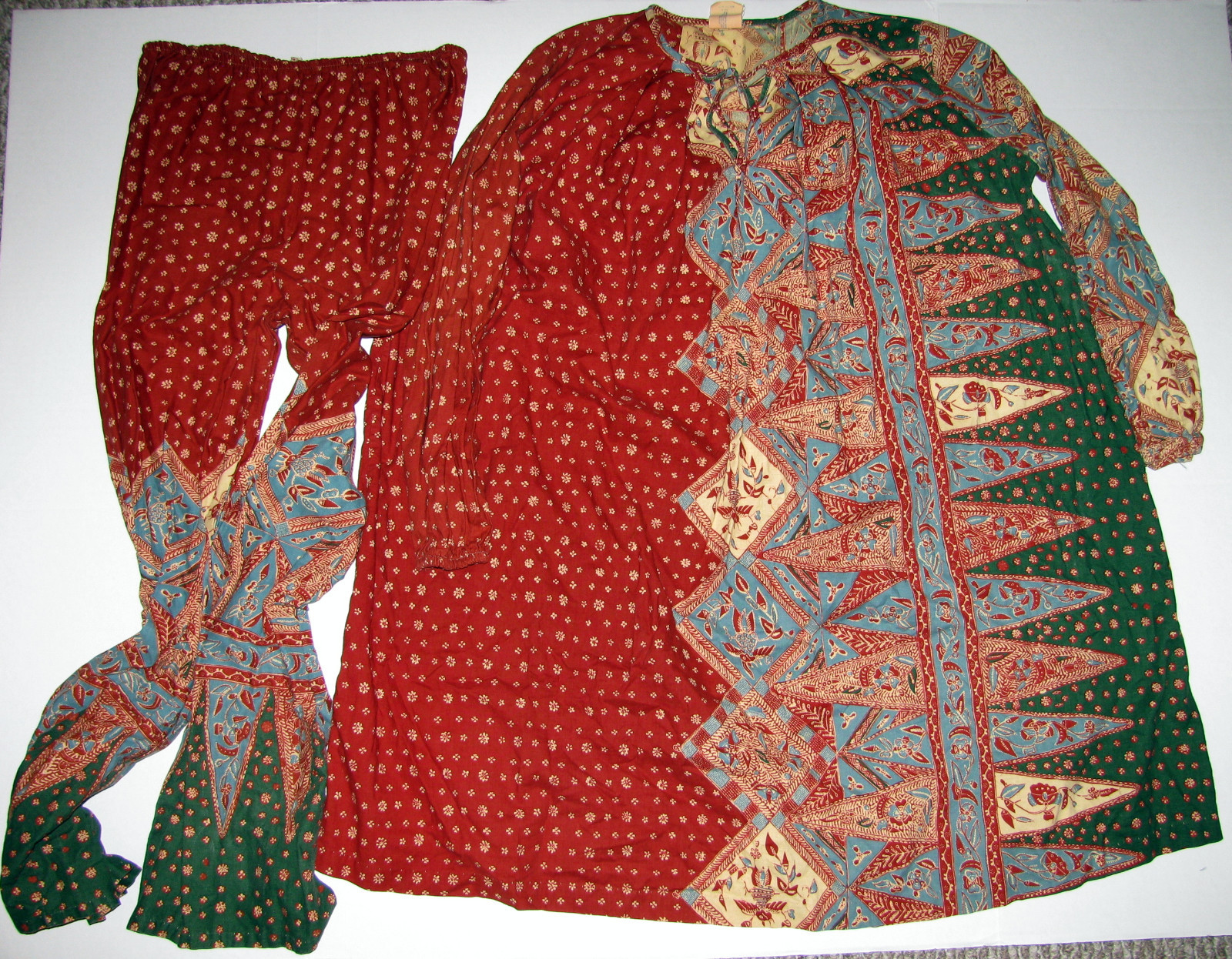 Vintage Slumbertogs Juli Jr. Pajamas Set 60s 70s Original Hippie Costume Size 13
