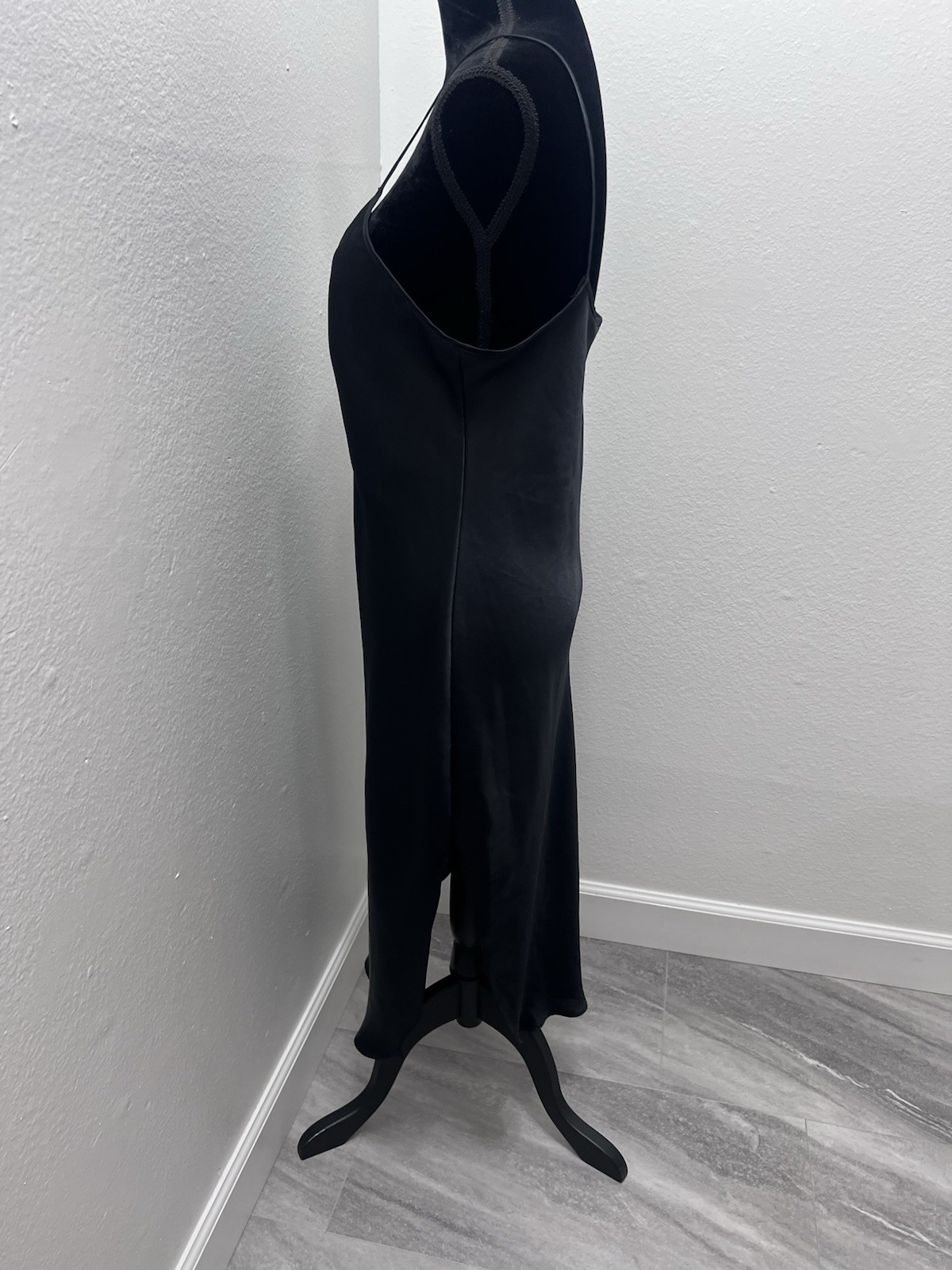 BODY DRAMA LINGERIE – Women’s VINTAGE Satin Spaghetti Strap Nightgown – Medium