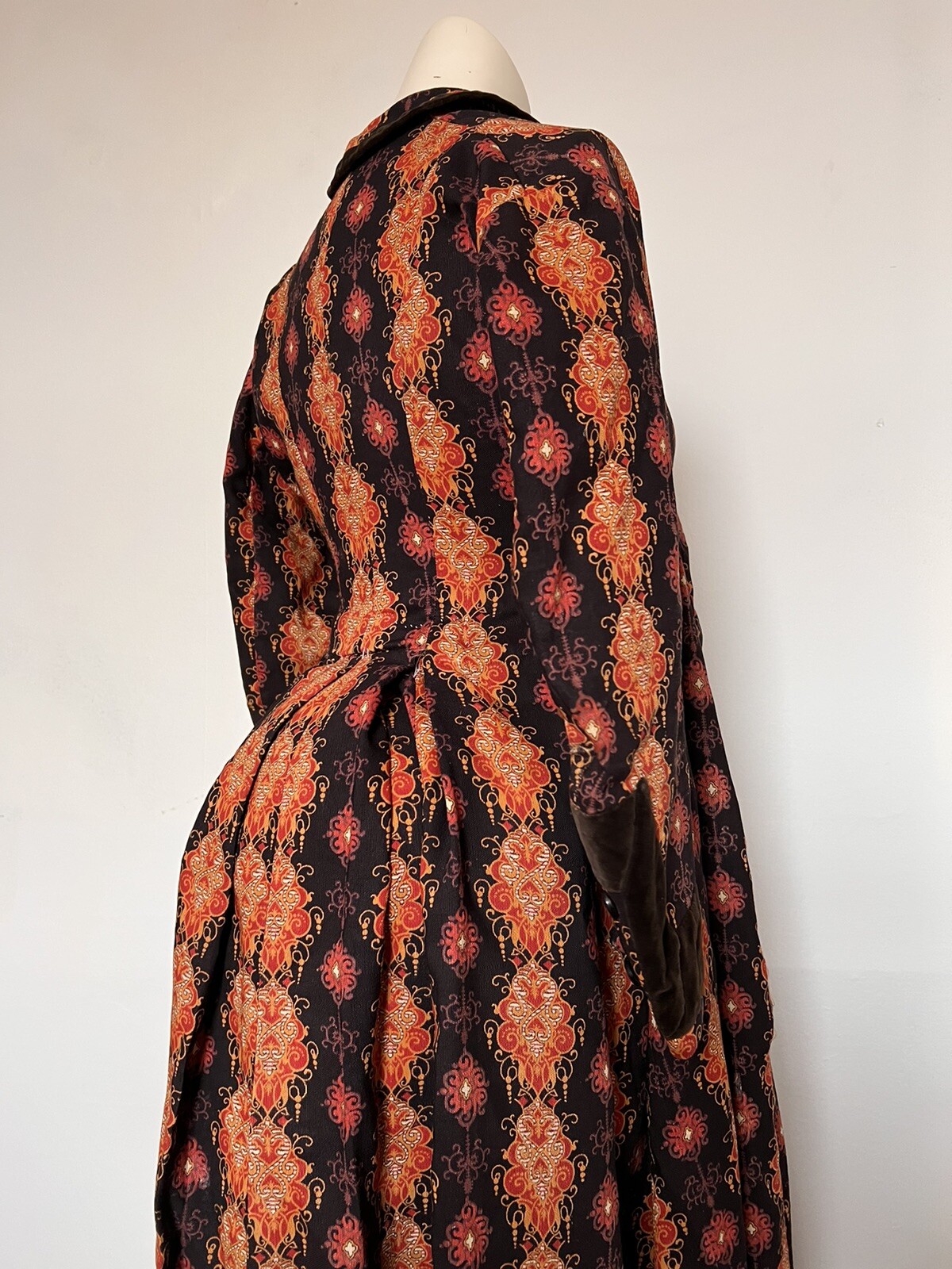 Antique Victorian 1880’s Paisley Wrapper Dress Gown Buttons Wool Bustle 19thC
