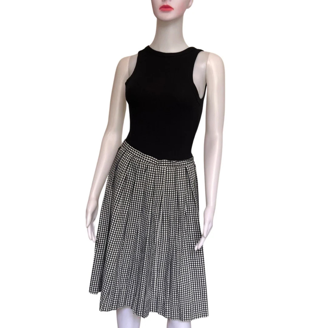 Vintage 1950s Black and White Gingham Plaid Pleated Skirt Handmade Small