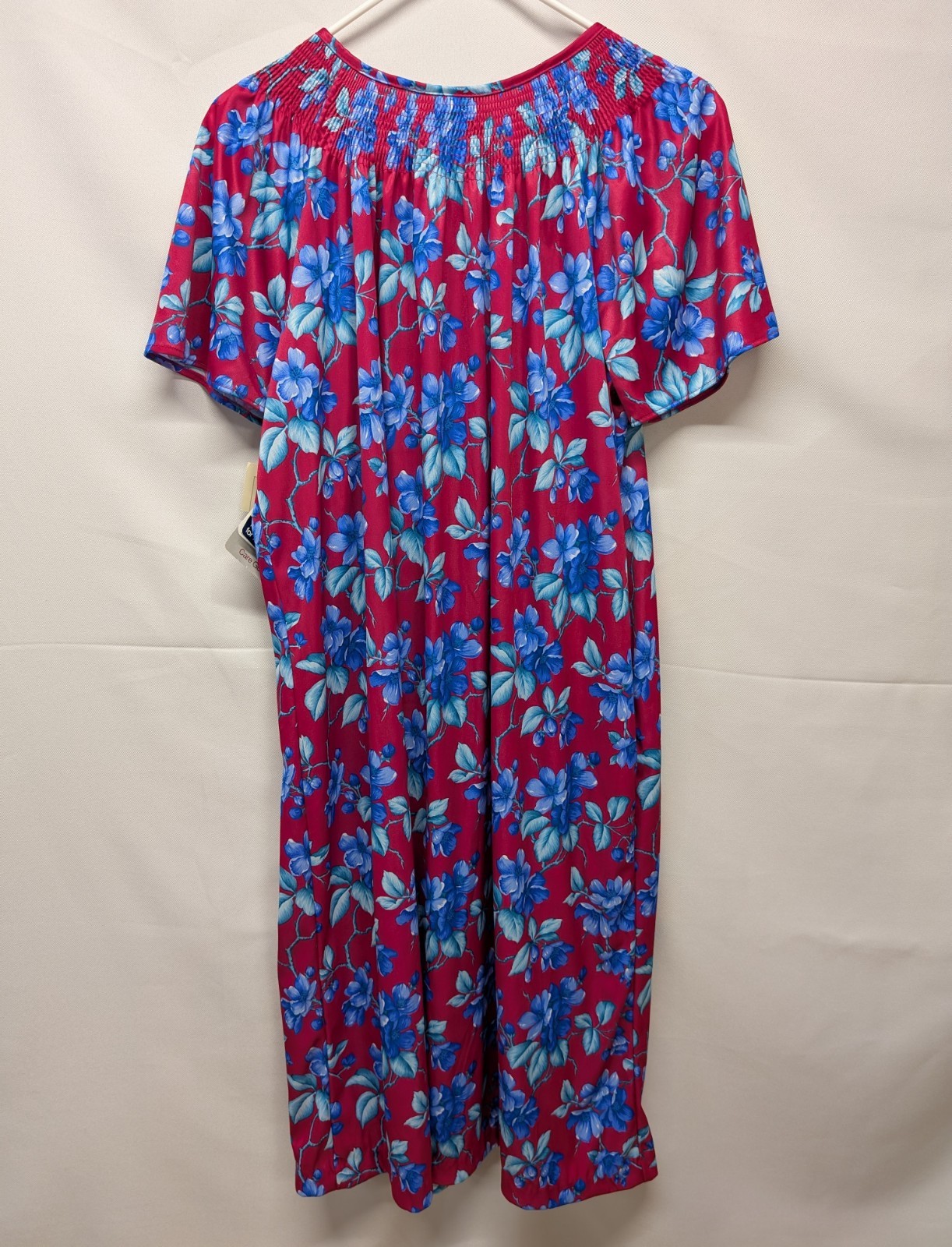 Vtg. Sears Carriage Court Fuchsia Floral Short Sleeve Nightgown Women’s Med. NWT
